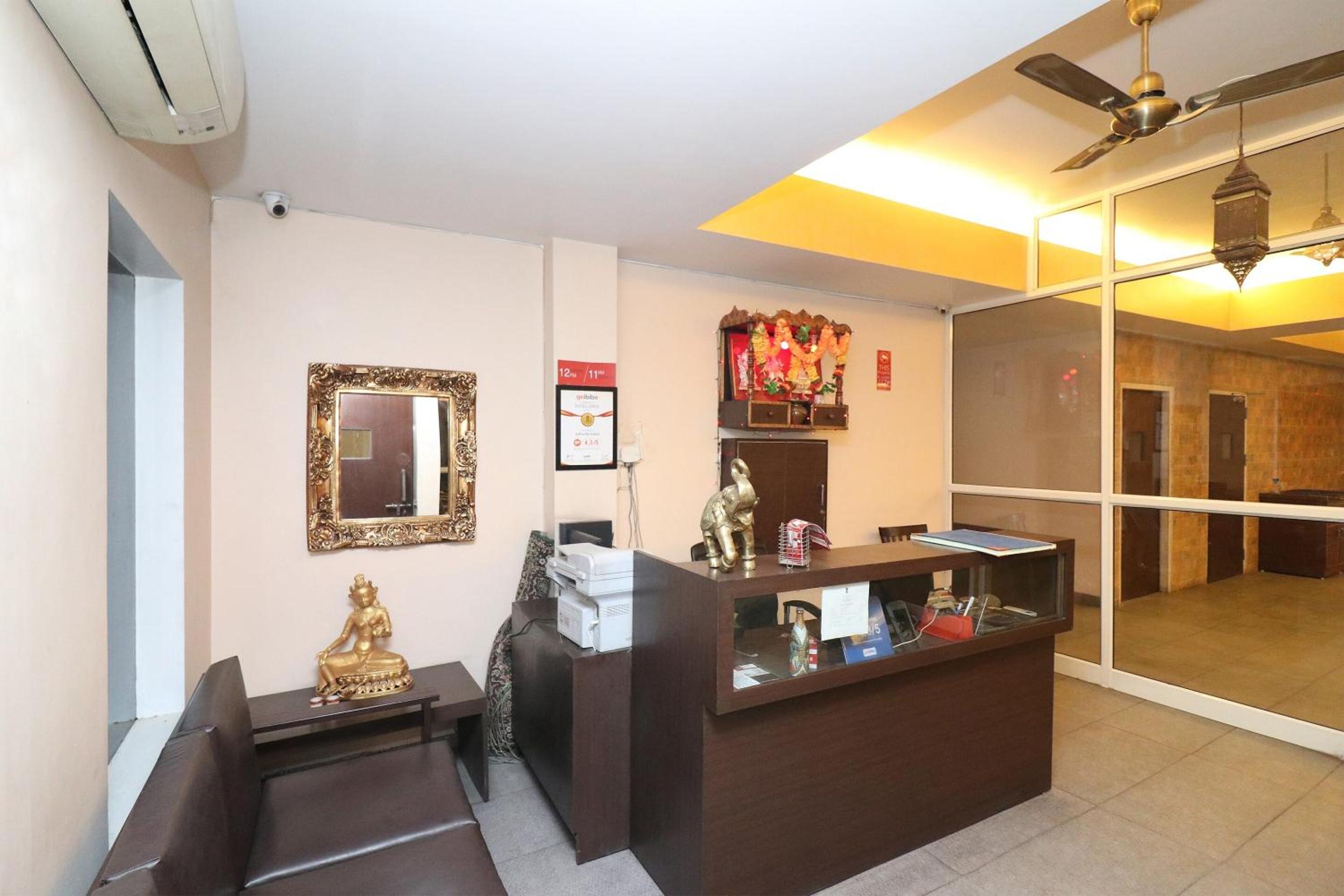 OYO Hotel Silver Star