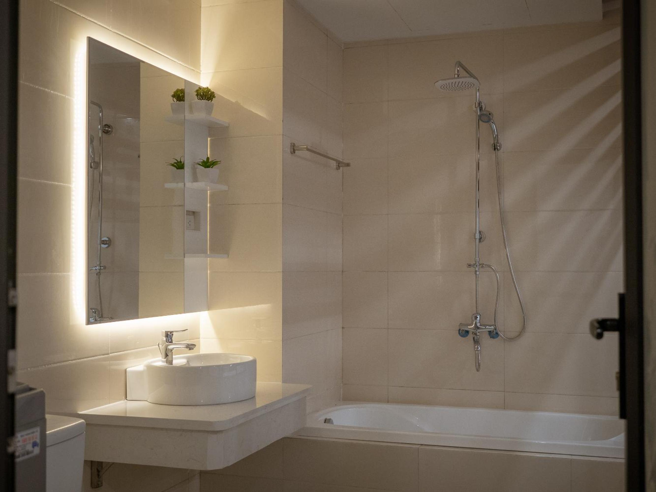 Deluxe Apartment at MINORI building