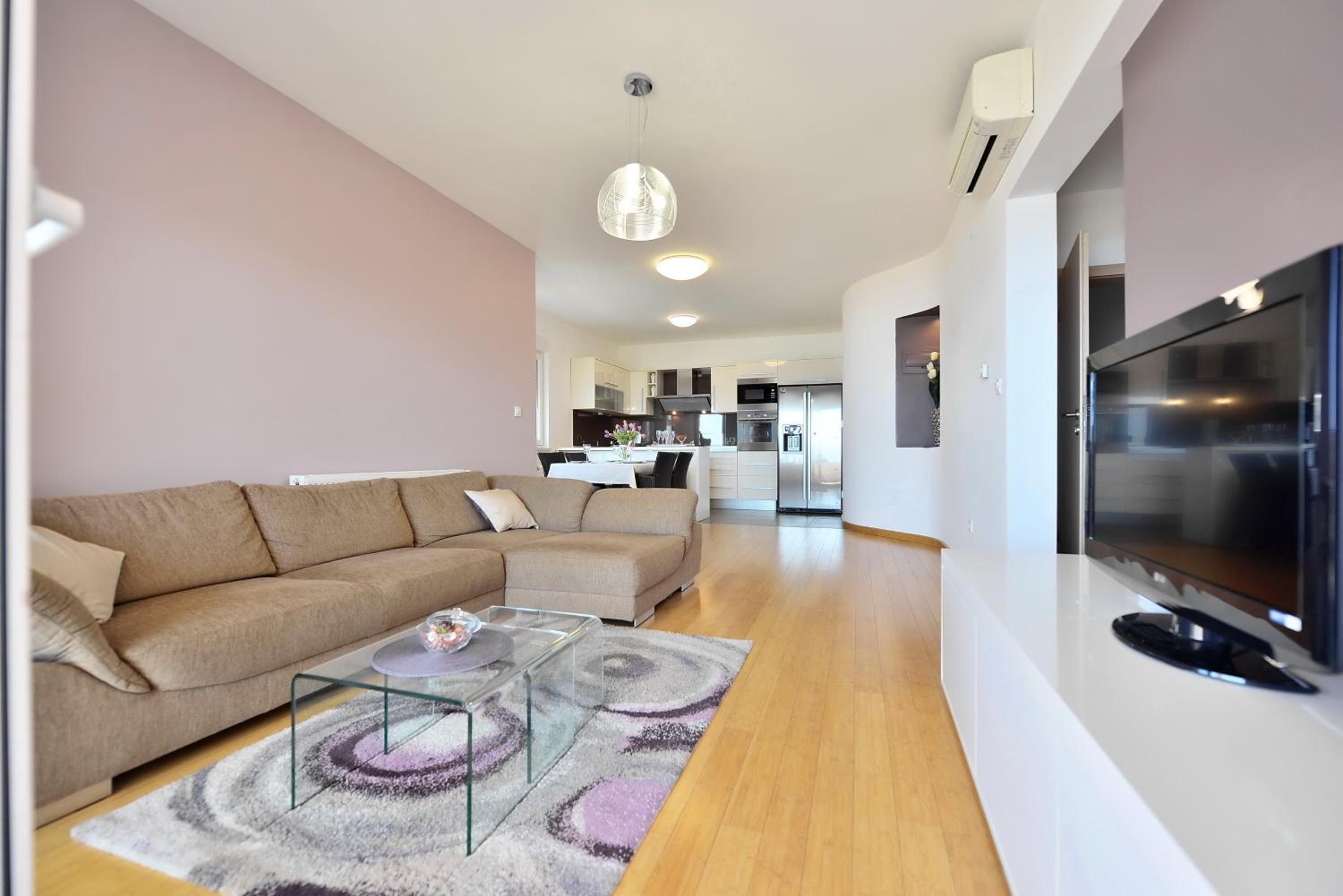 Apartments San Monte