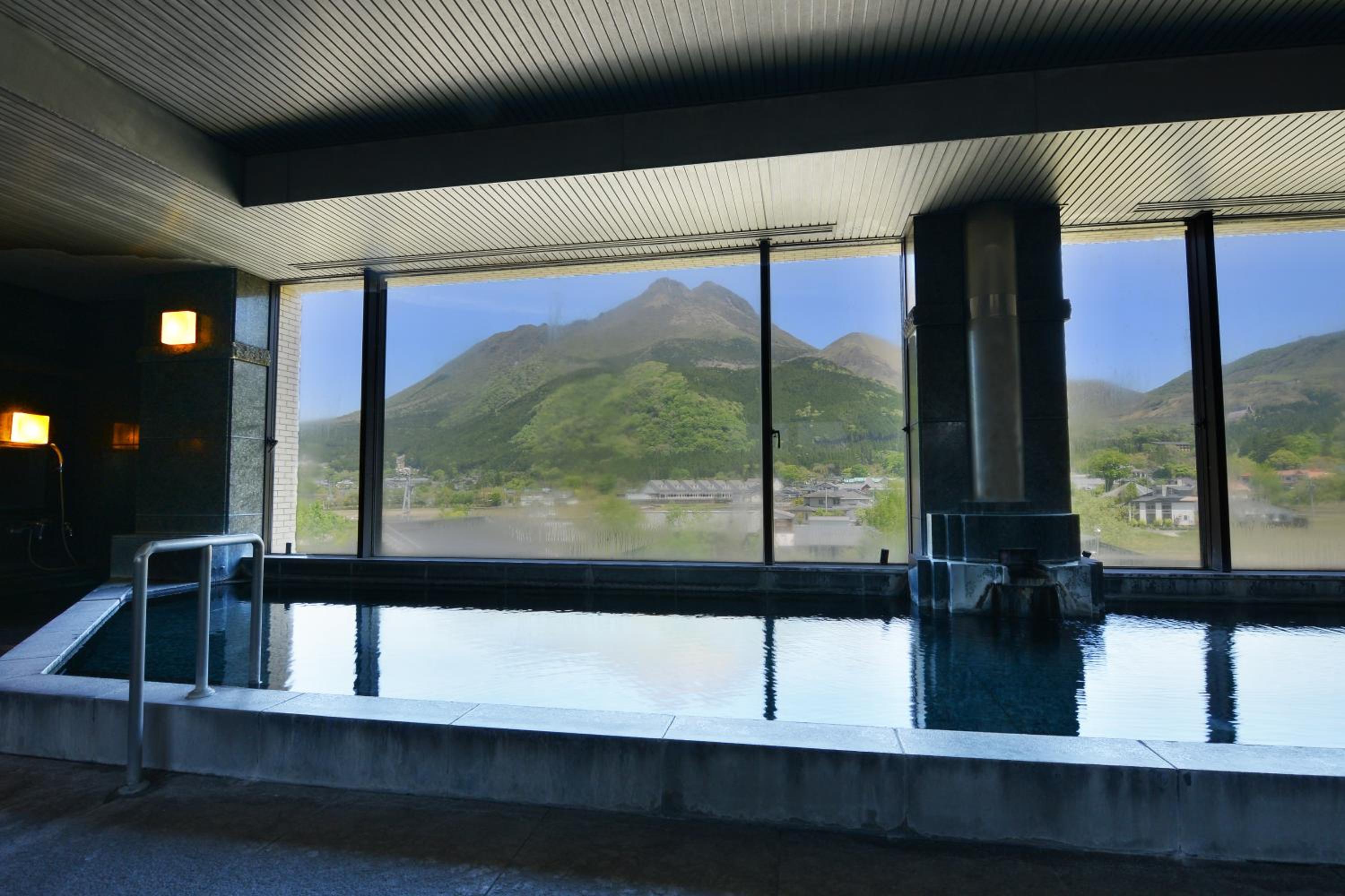 Yufuin Hotel Shuhokan