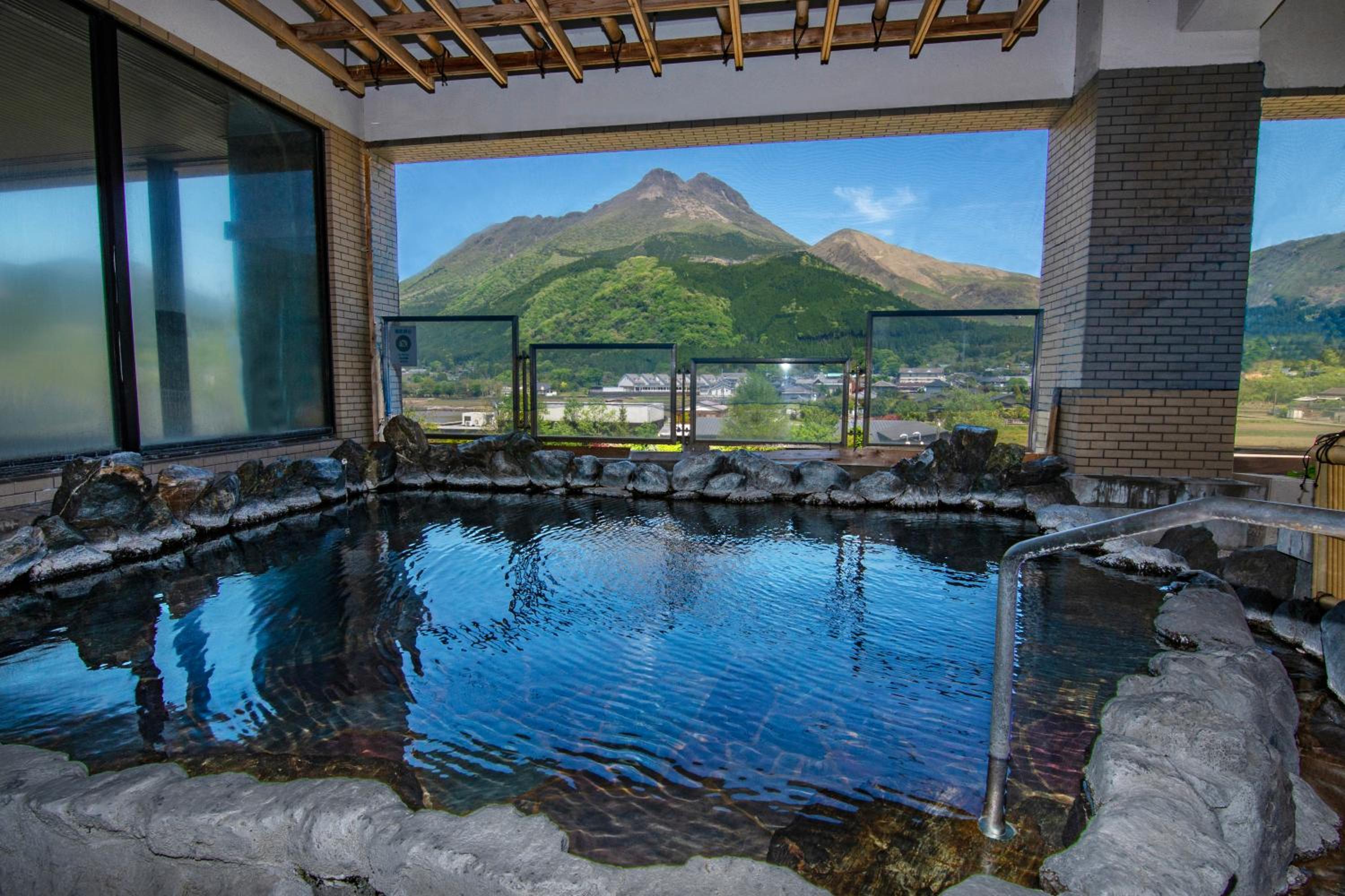 Yufuin Hotel Shuhokan