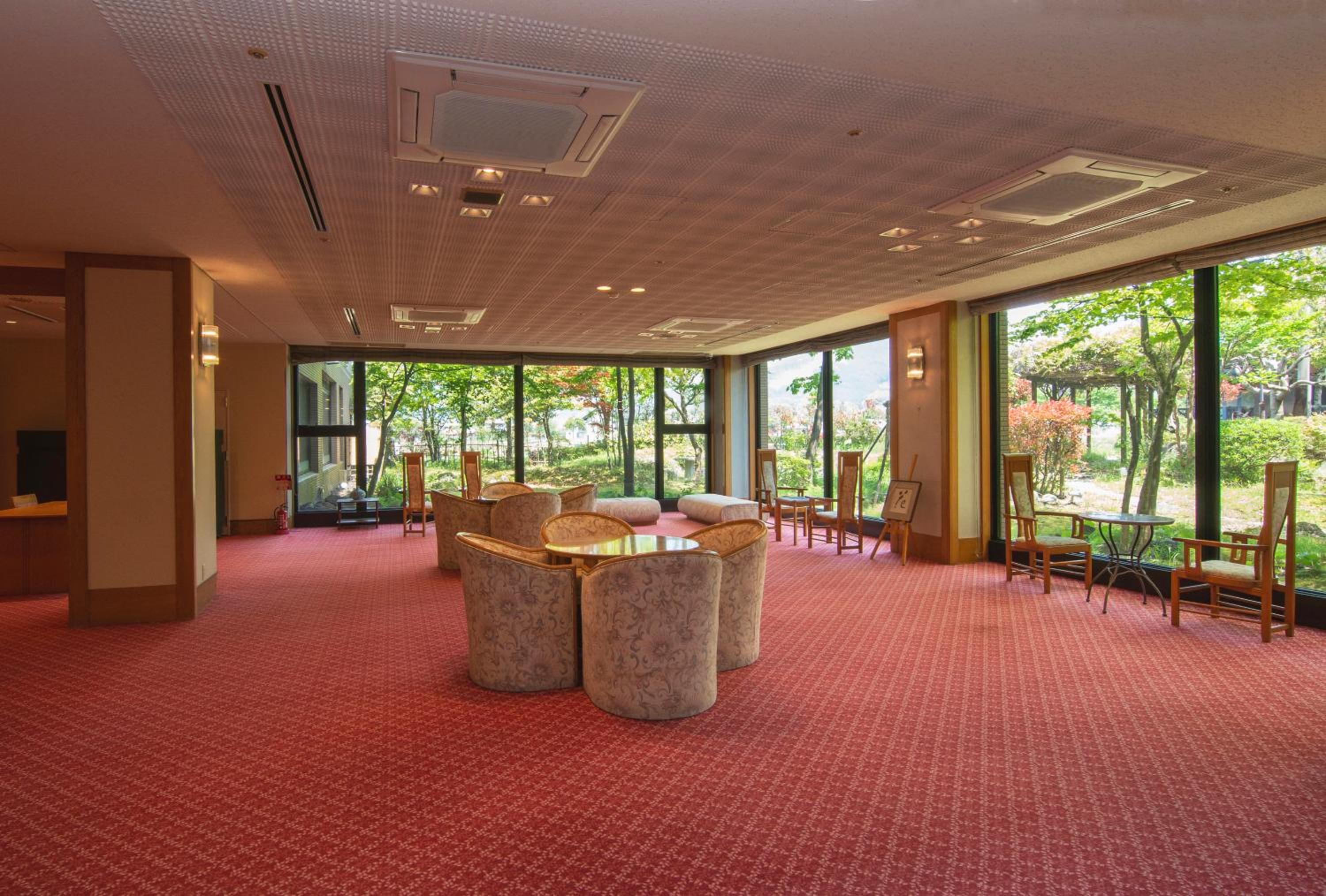 Yufuin Hotel Shuhokan