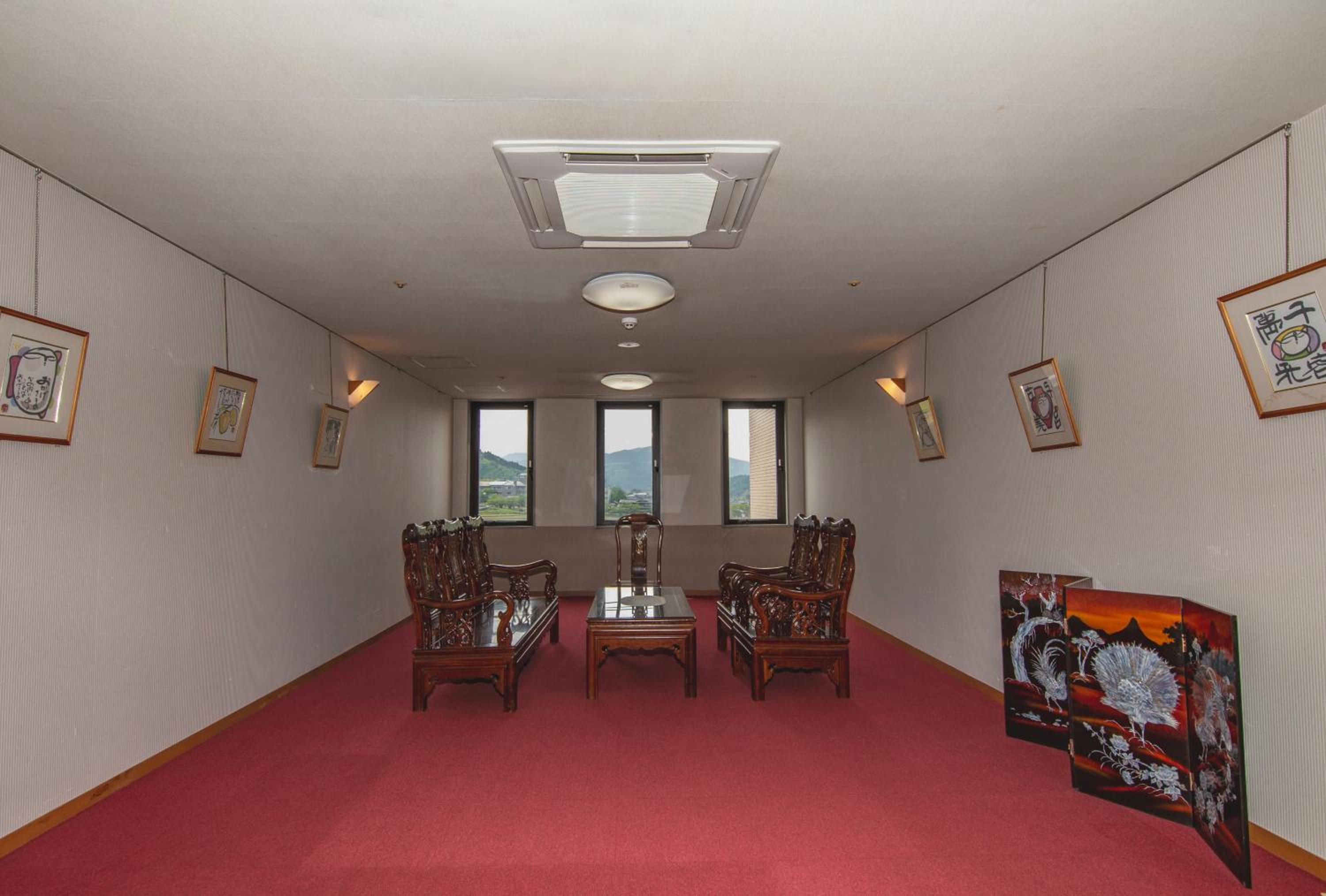 Yufuin Hotel Shuhokan