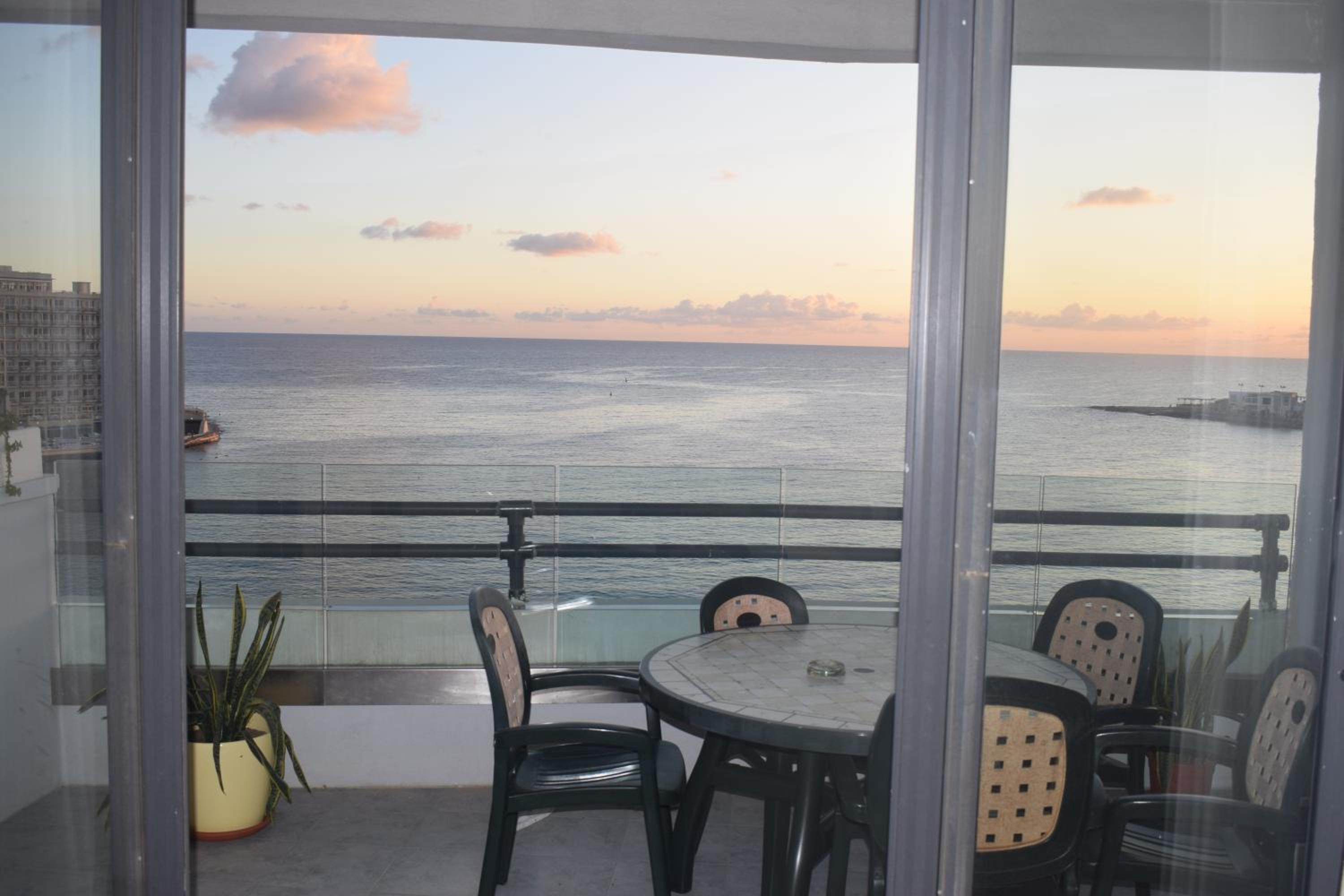 Saint Julians Seafront 200m2 beautiful Apartment view 4