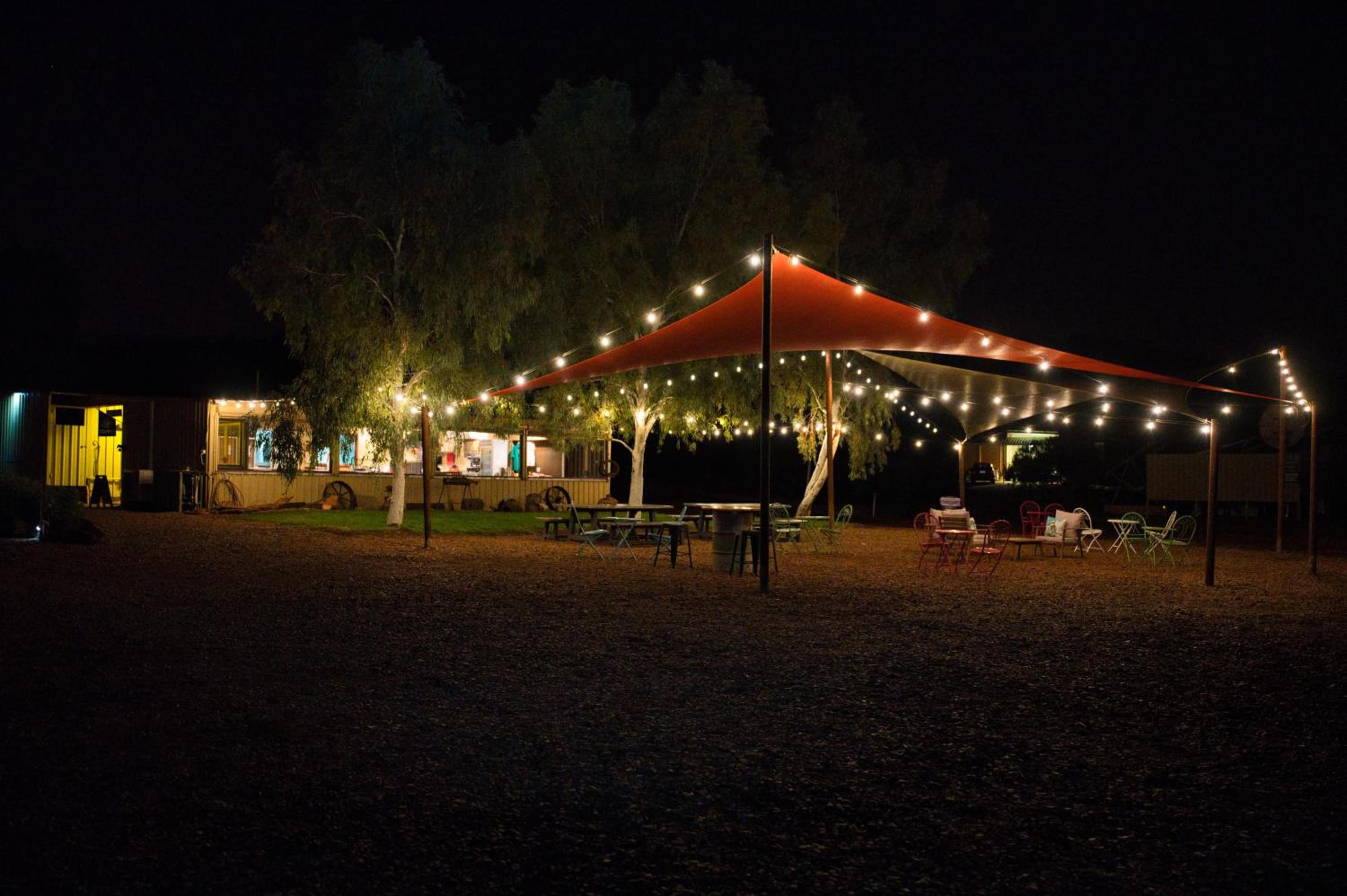 Cheela Plains Station Stay