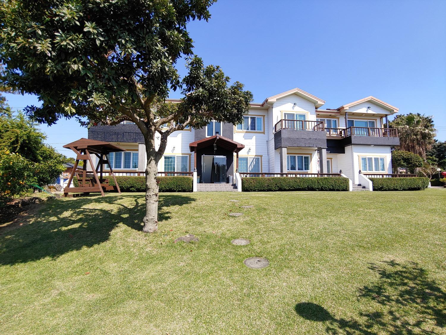 Gyulhouse Pension