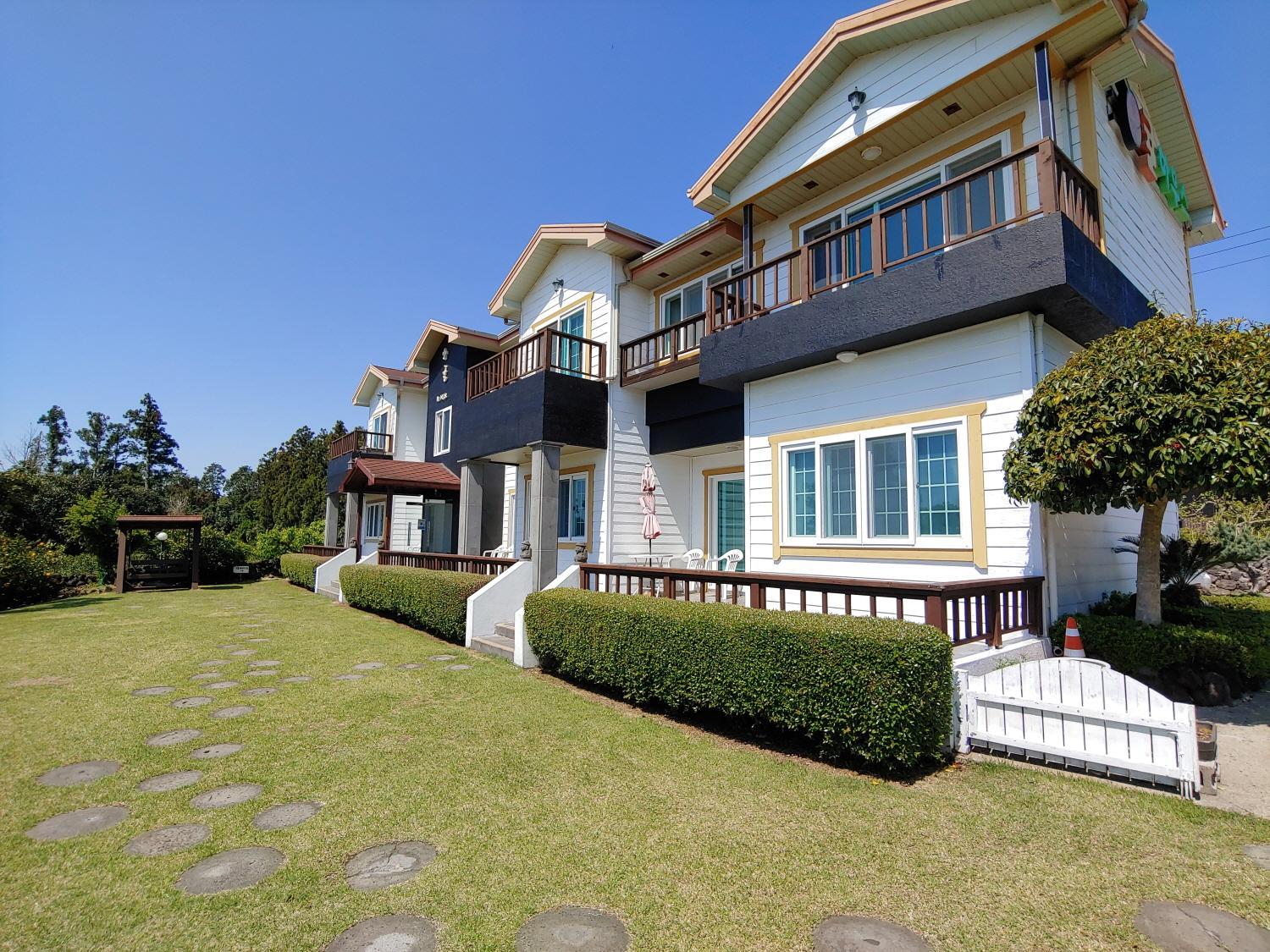 Gyulhouse Pension