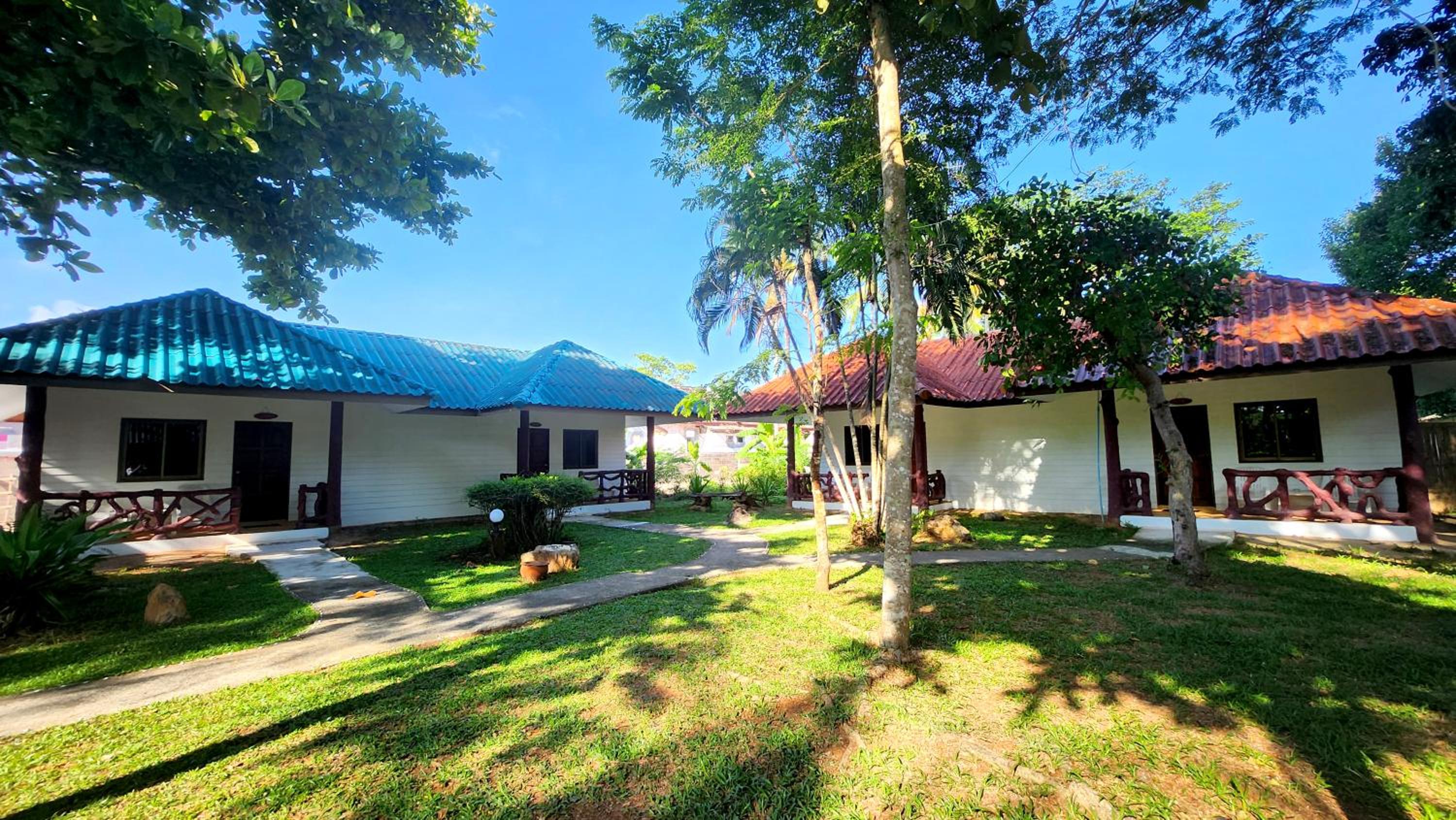 Mild Garden View Resort