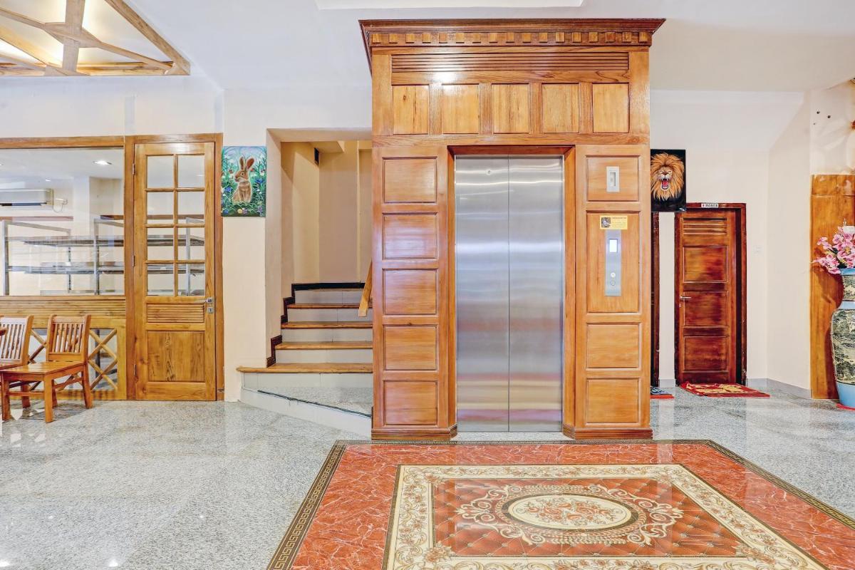 hotel reception