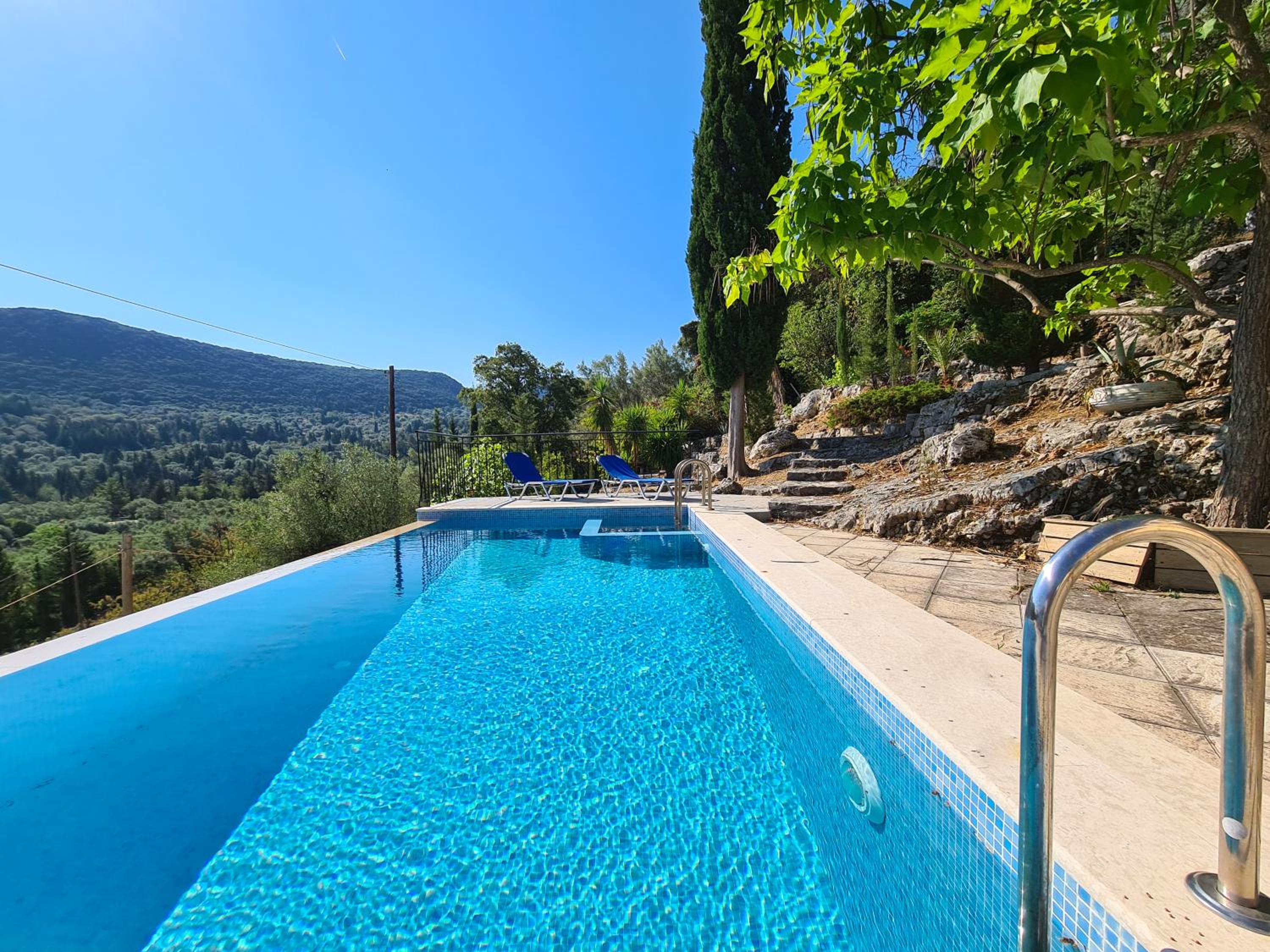 Villa Victoria - 3 Bedroom Villa With a Private Pool view 4
