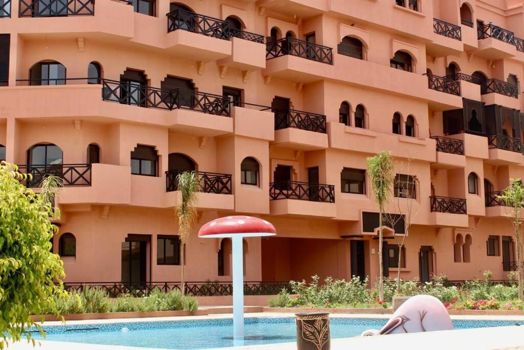 Luxury apartment with pool view 2