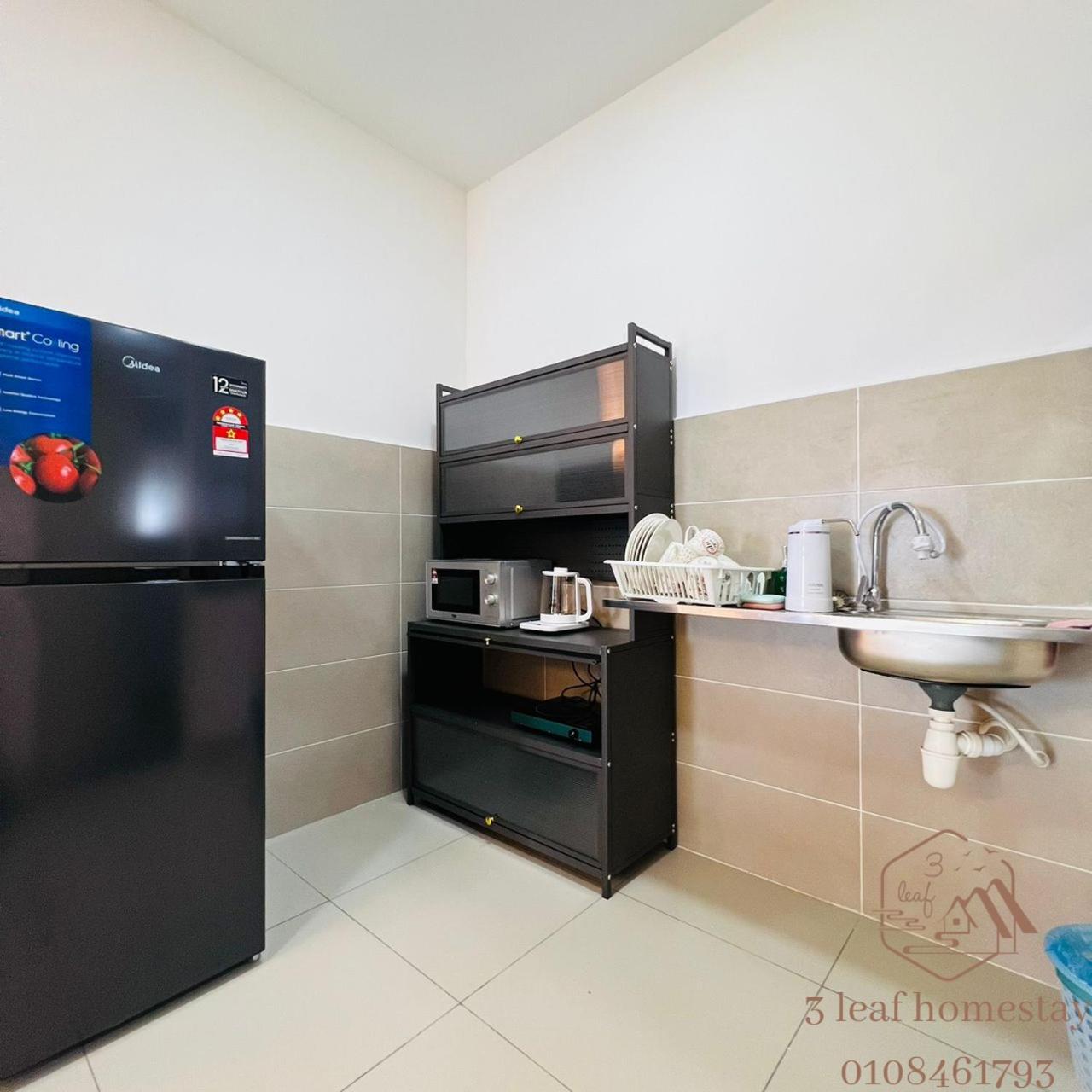 KULAI IOI MALL D'Putra Suites Near JPO Senai Airport
