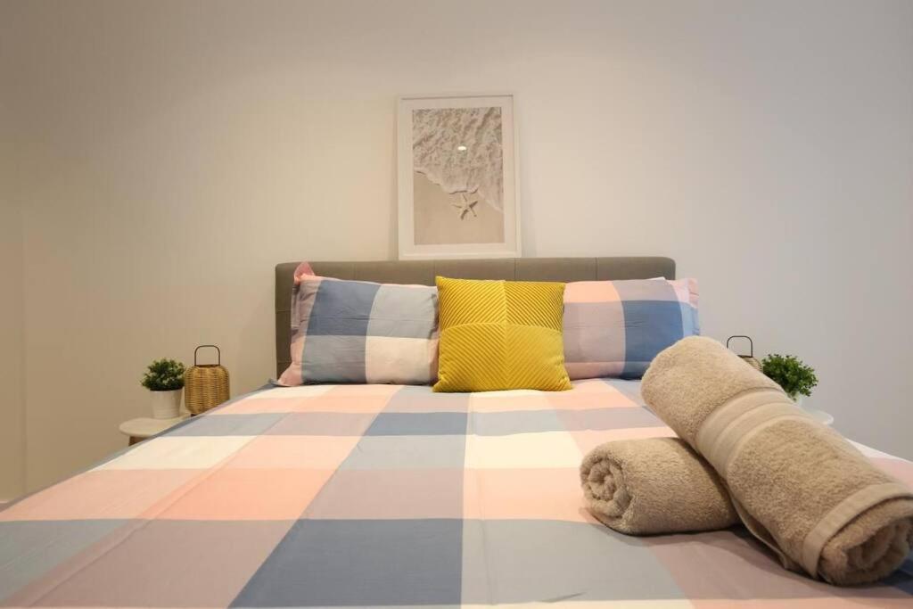 Luxury 2bedroom2Bathroom Apartment at Mel CBD