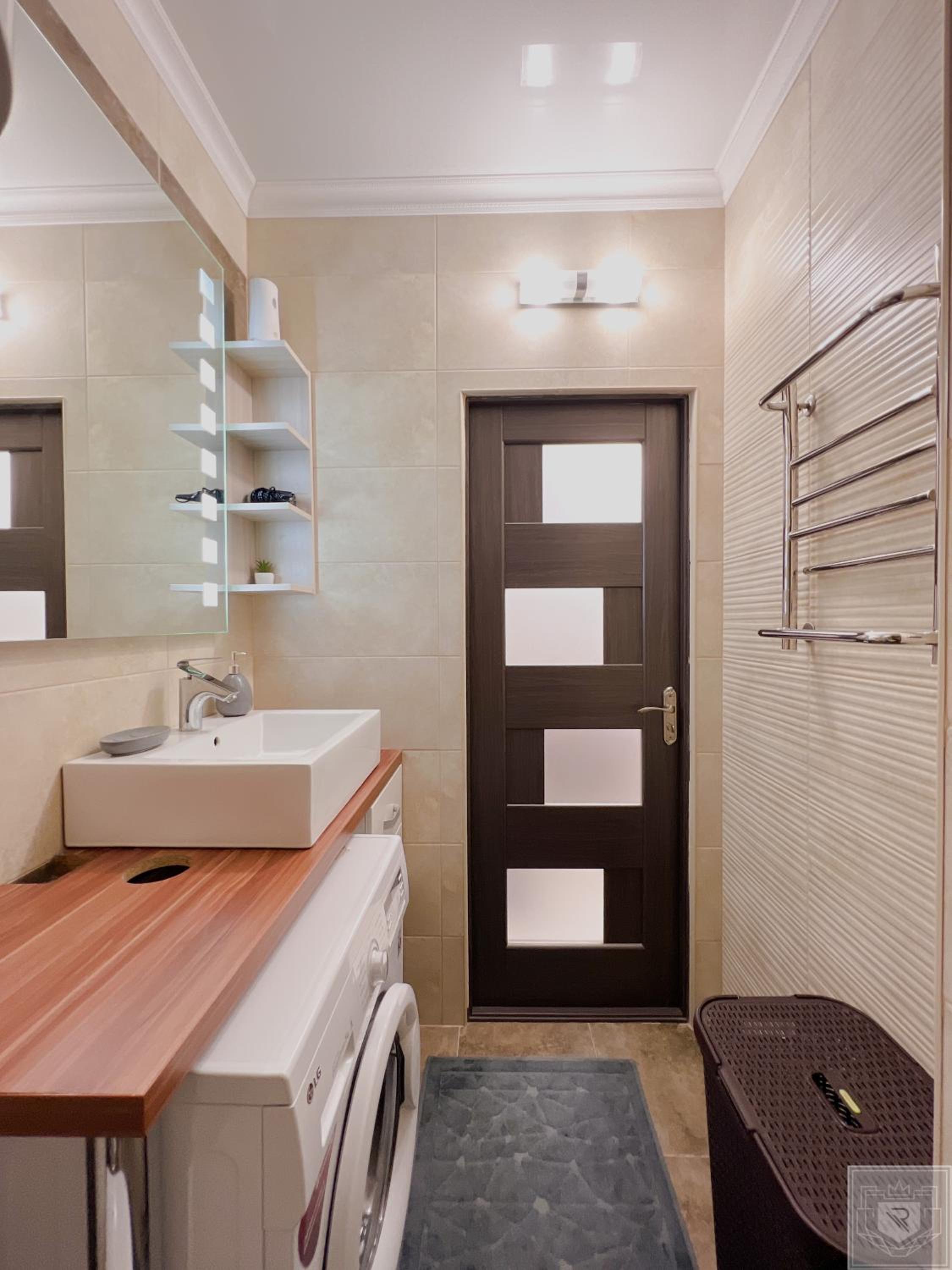 RentHouse Apartments Elegant
