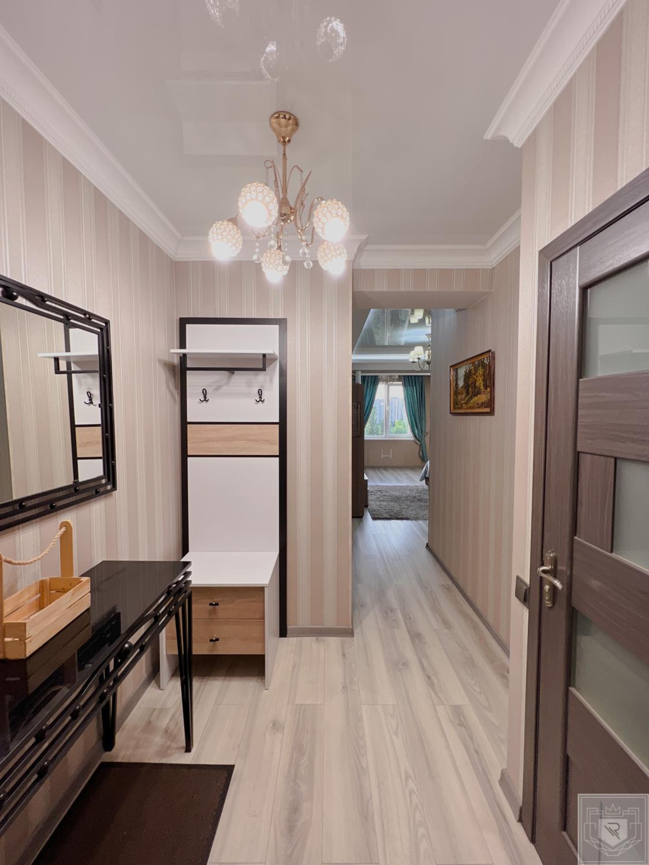 RentHouse Apartments Elegant