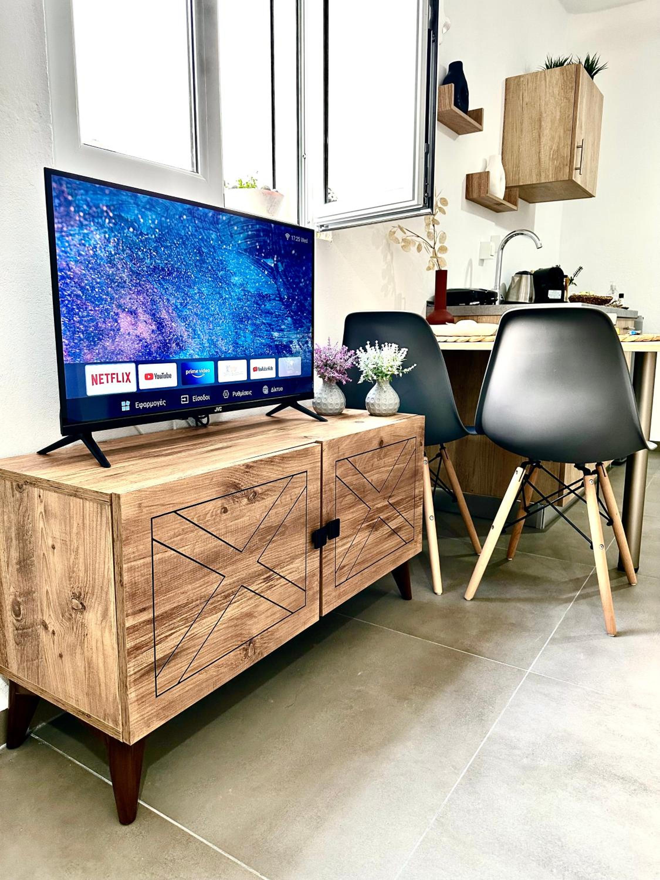 Aeron Suites