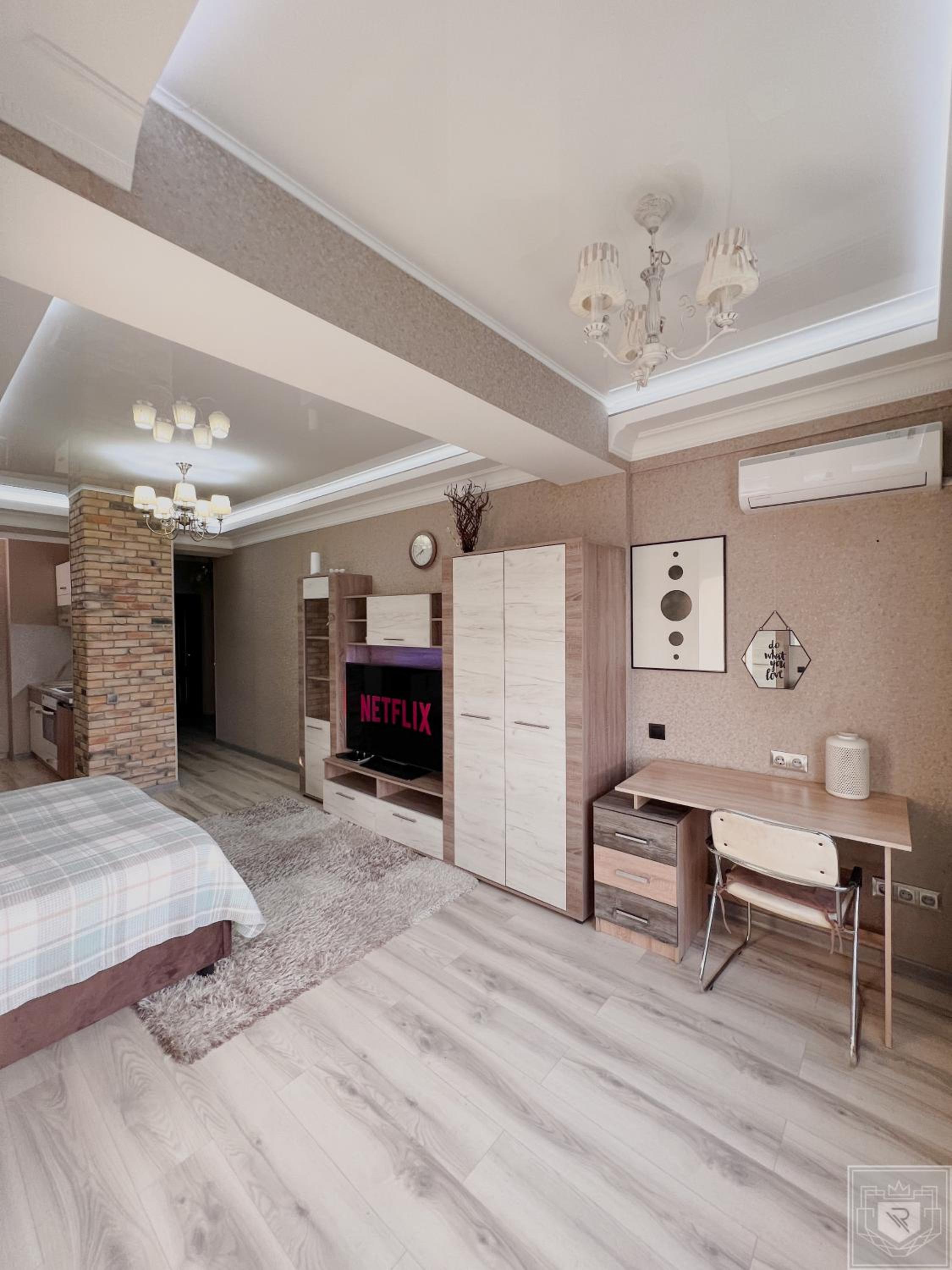 RentHouse Apartments Elegant