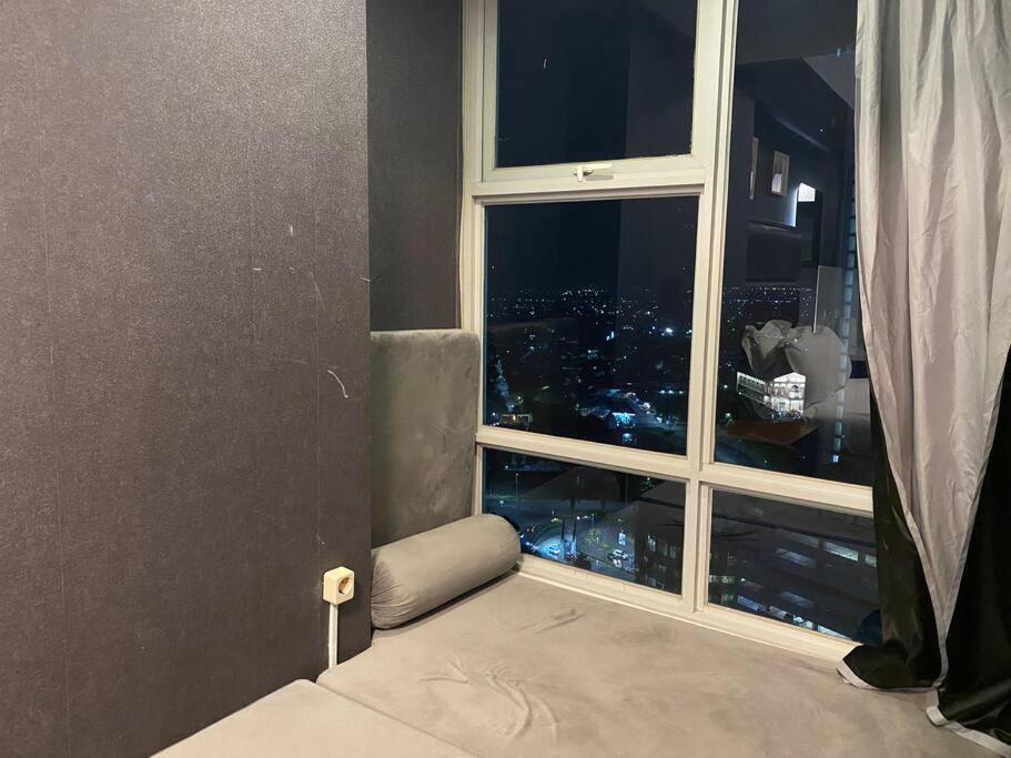 Mantra at Anderson Apartment view 5