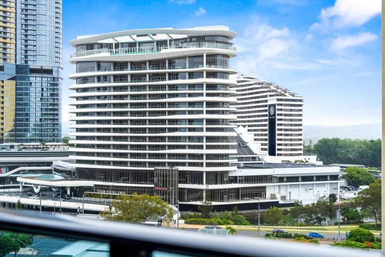 Hotel Stunning 2 Bed 2 Bath 8th Floor