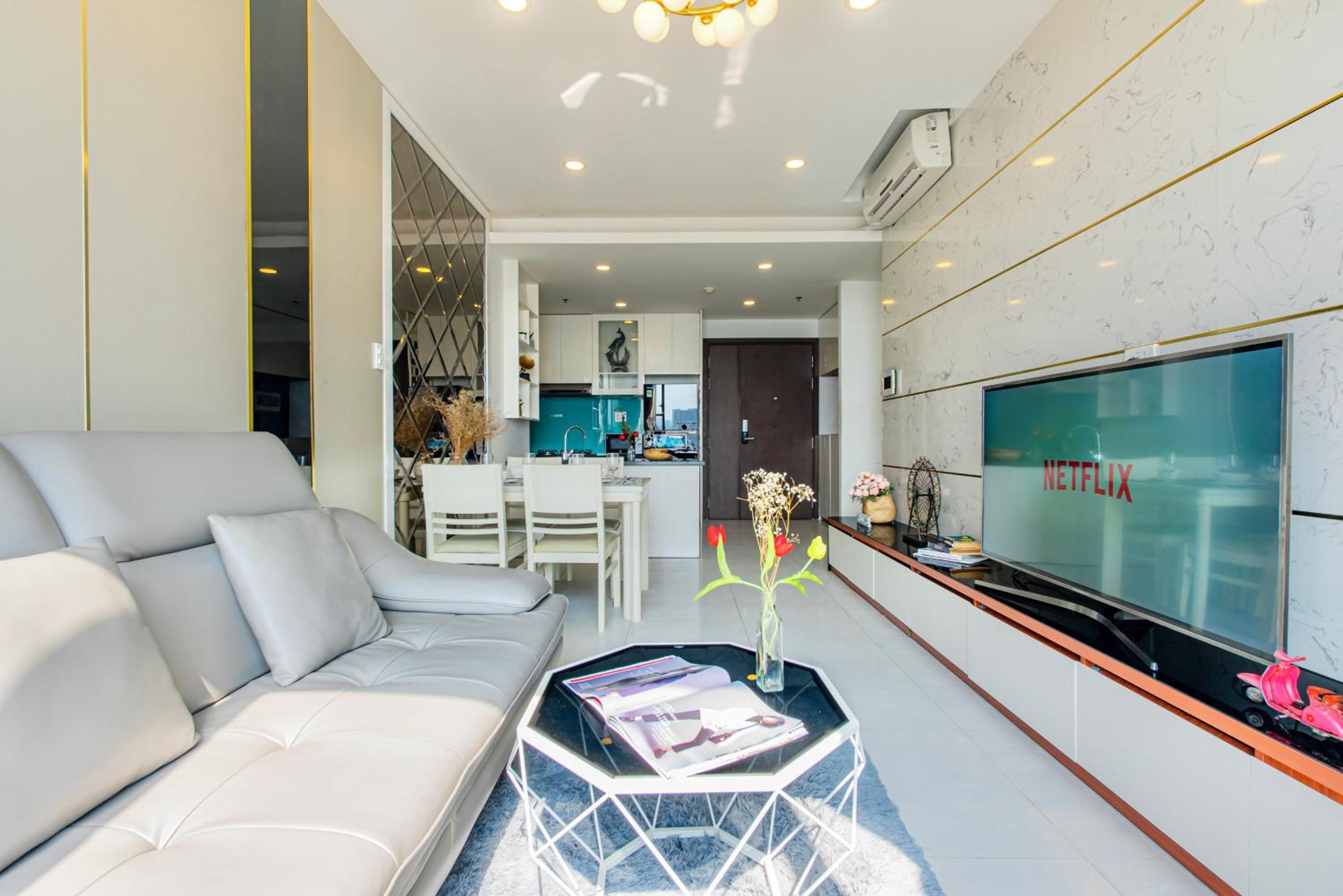 RESidenza Condonium - D1mension & Zenity Tower, SG's Heart & Gym, Pool