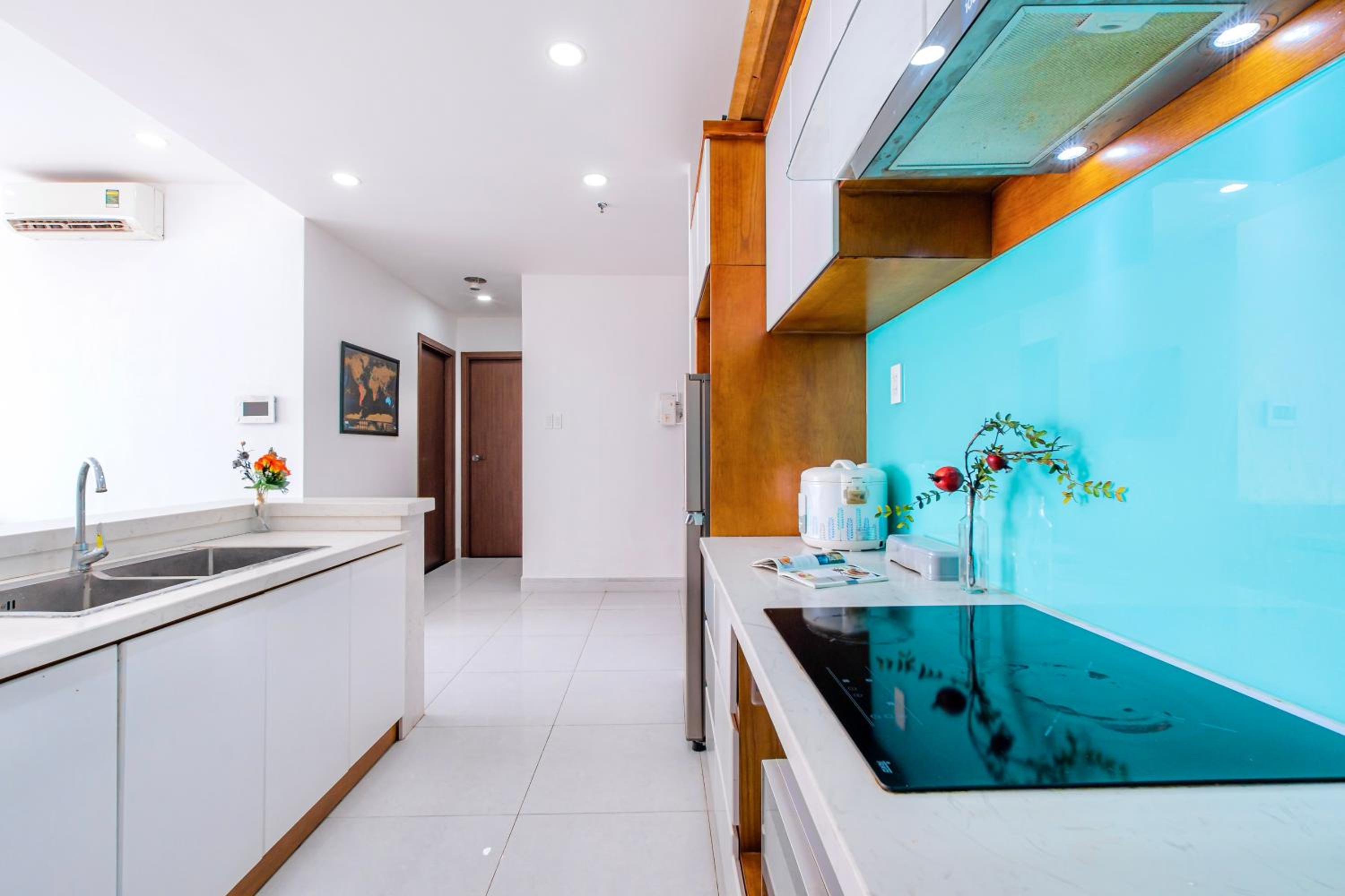 RESidenza Condonium - D1mension & Zenity Tower, SG's Heart & Gym, Pool