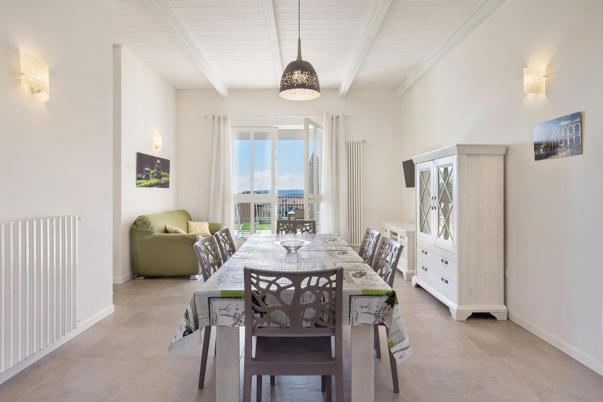 Villa Chiara APT 1- Appartamento in villa con piscina view 5