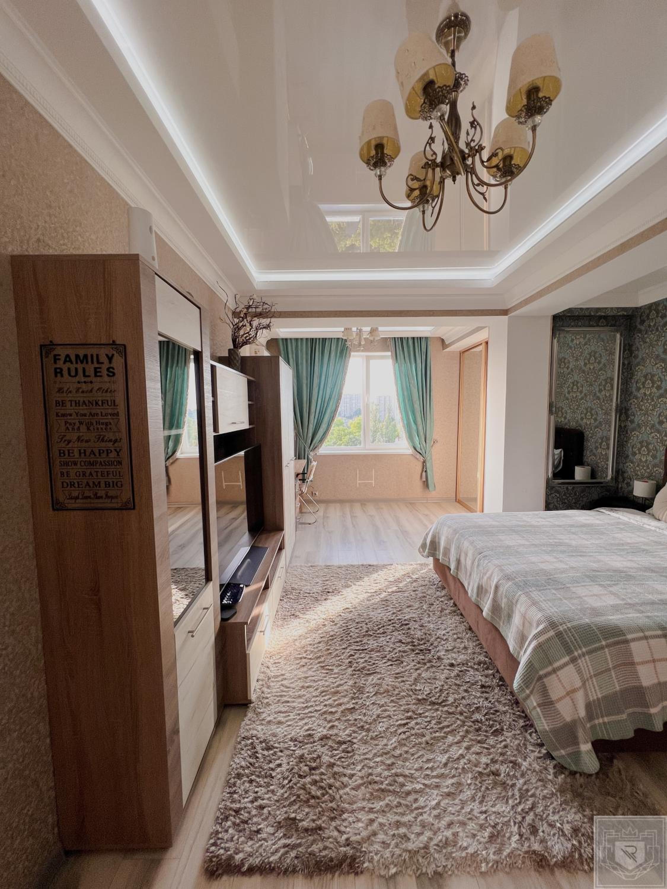 RentHouse Apartments Elegant