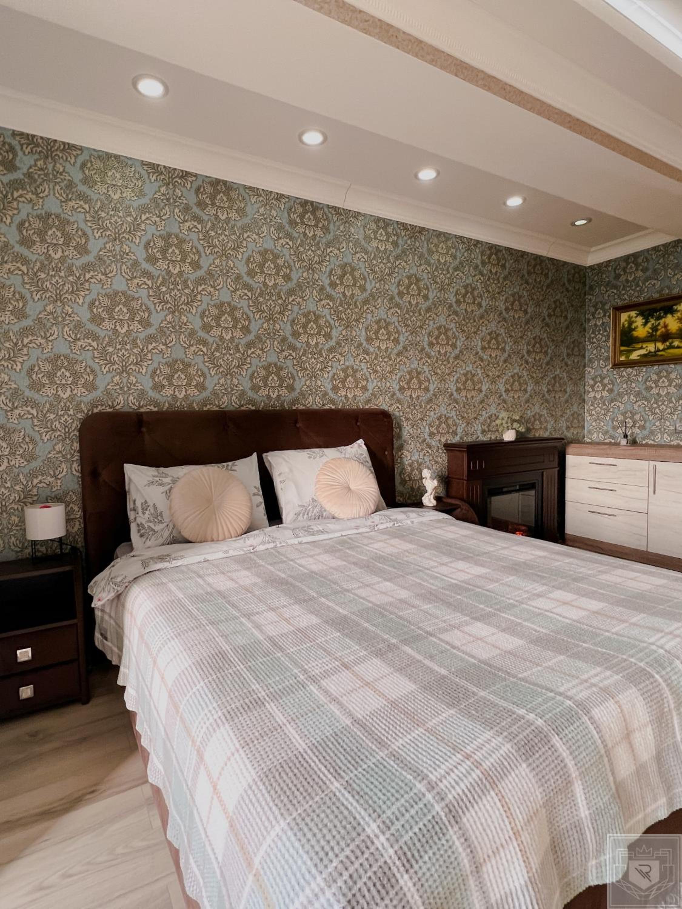 RentHouse Apartments Elegant