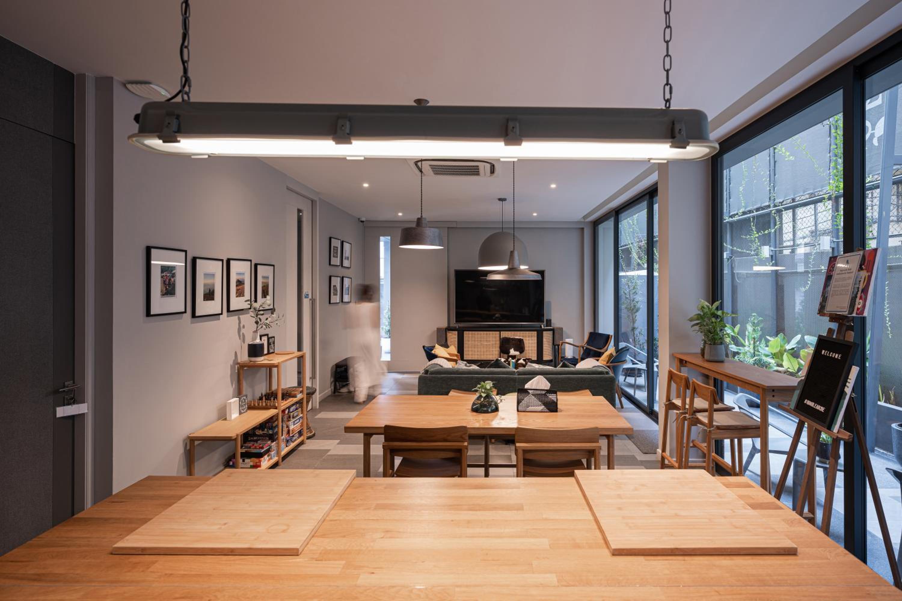 dining