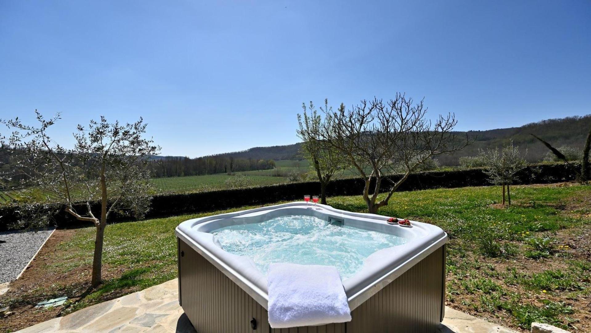 La Porcilaia view 3
