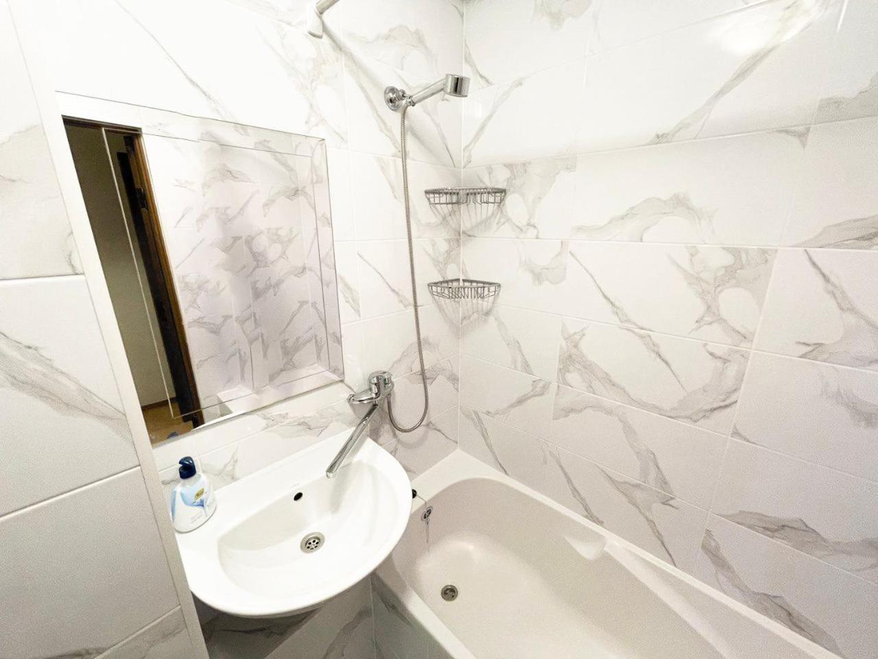 ARTAL Apartment Yordanska Street 22 view 5