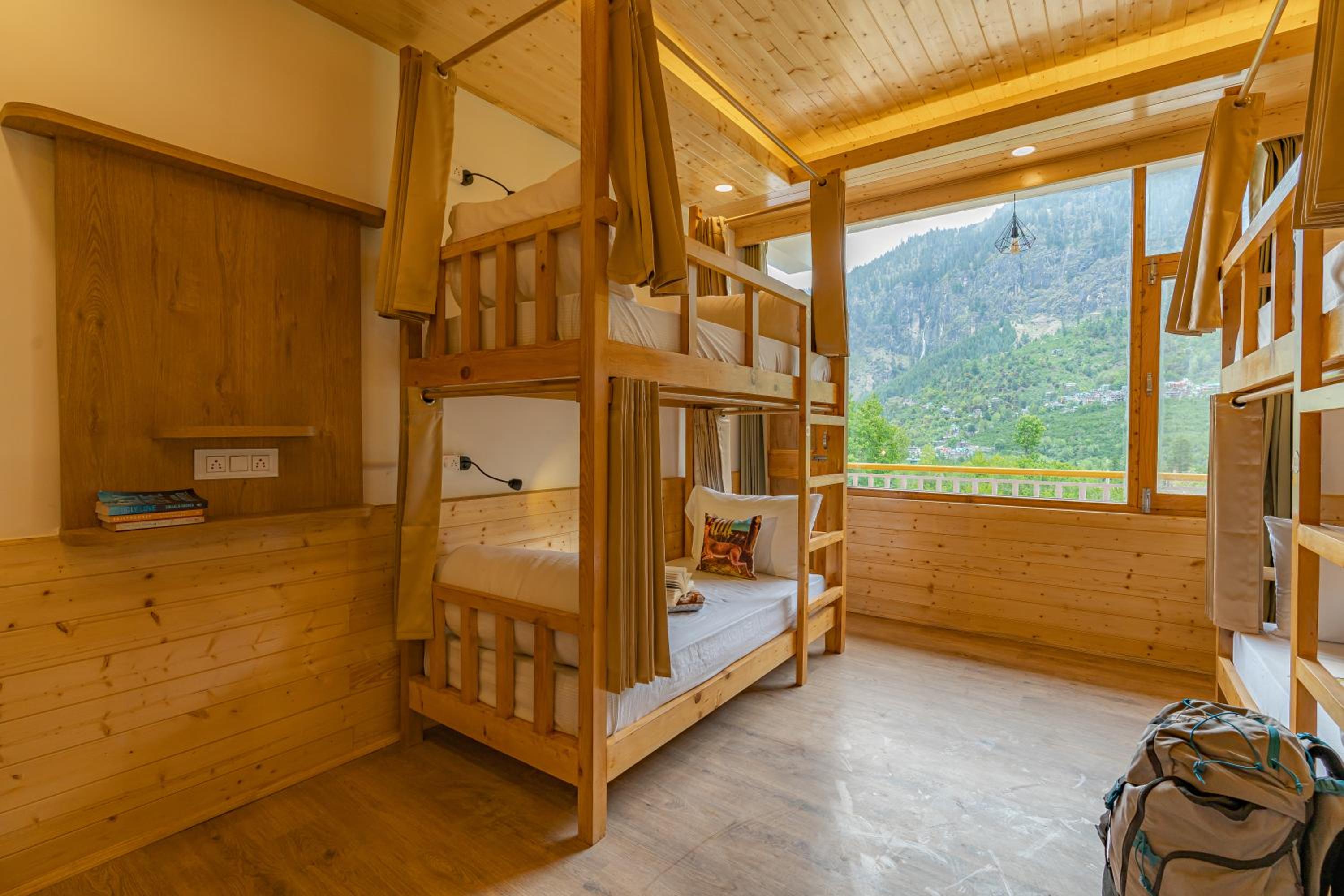 The Social Stays Manali