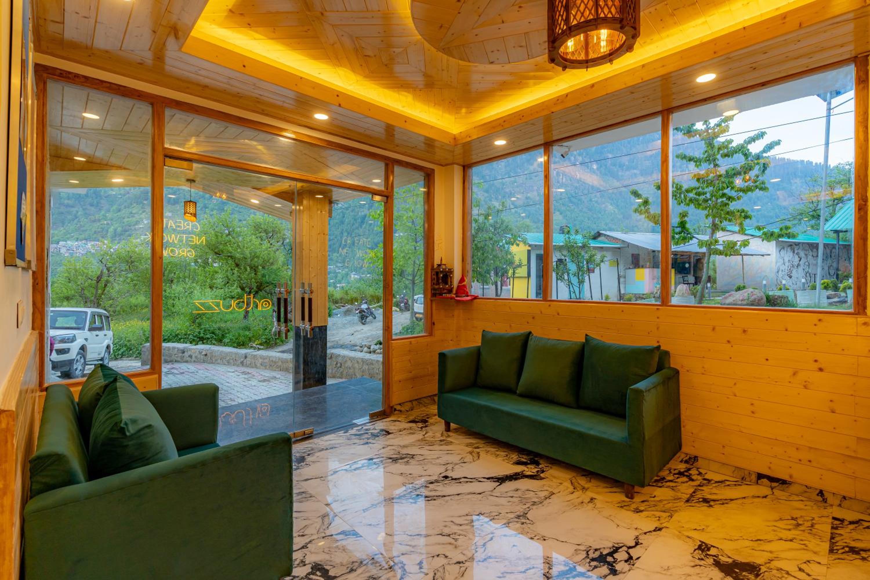 The Social Stays Manali