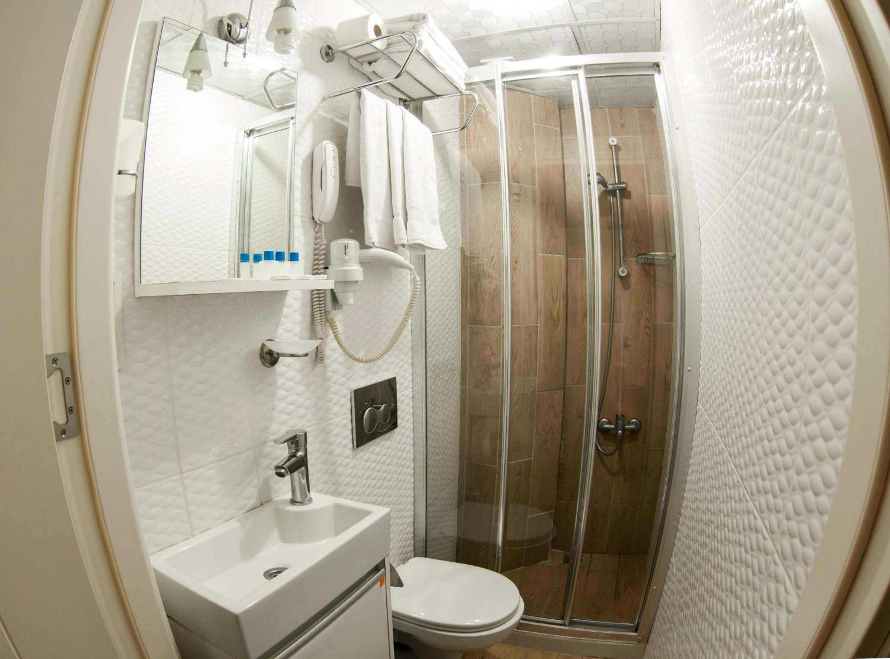 Crowned Plus Otel - Image 52