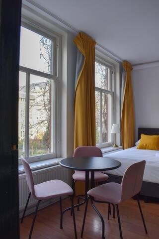 hotel room