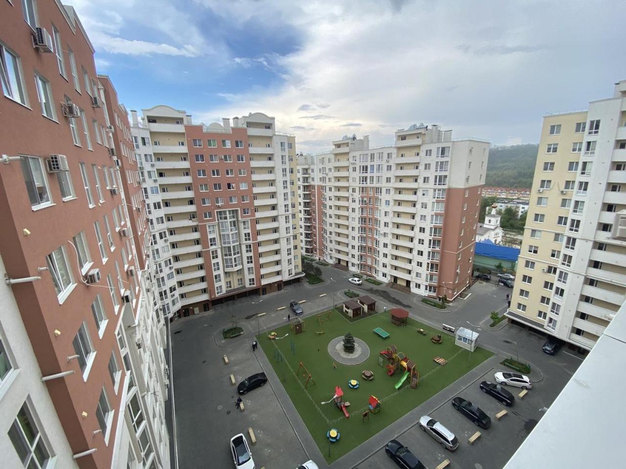 RentHouse Apartments Elegant