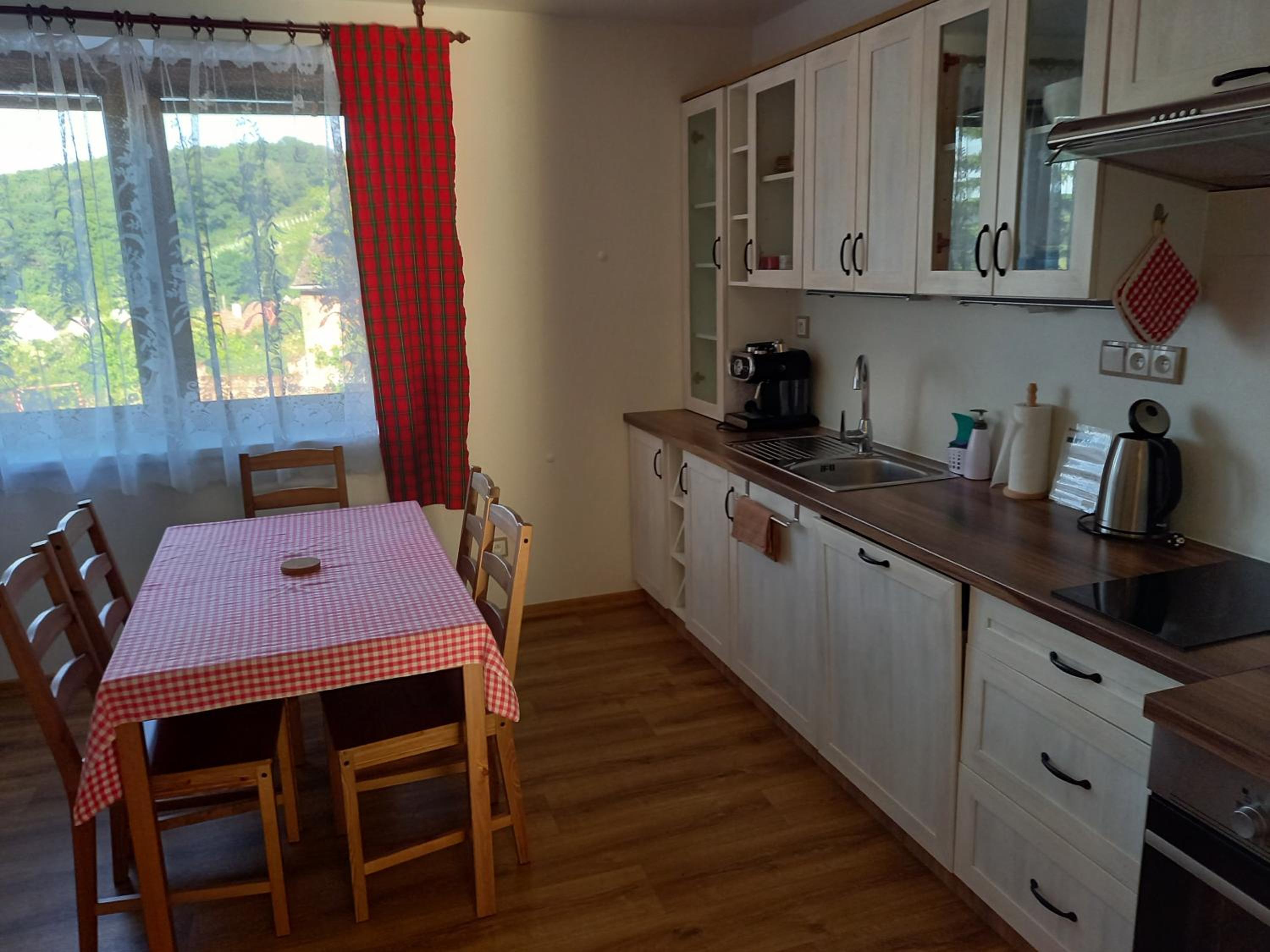 Apartmány 27