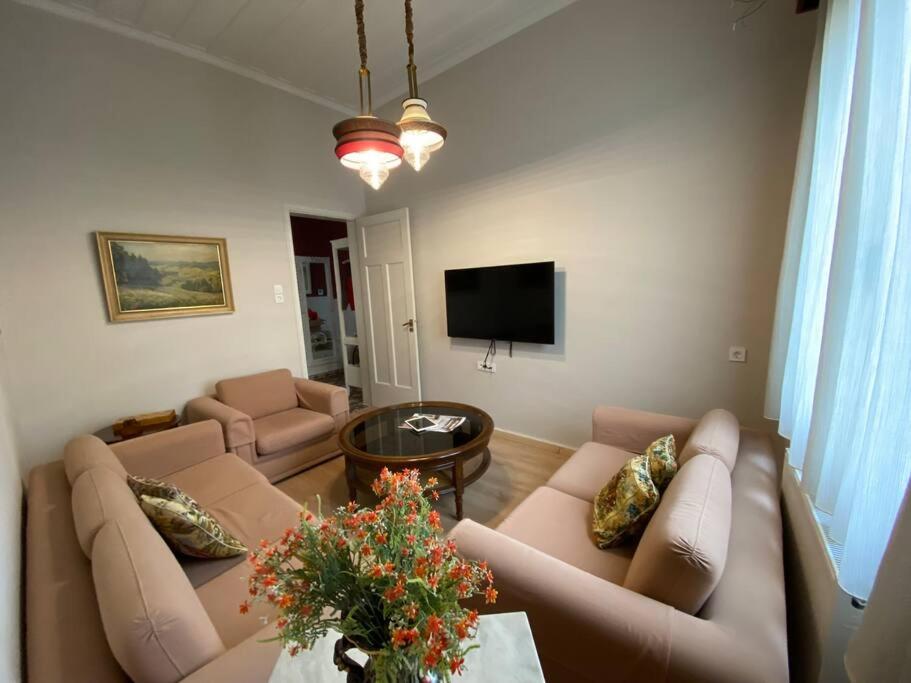 Efi’s House view 4