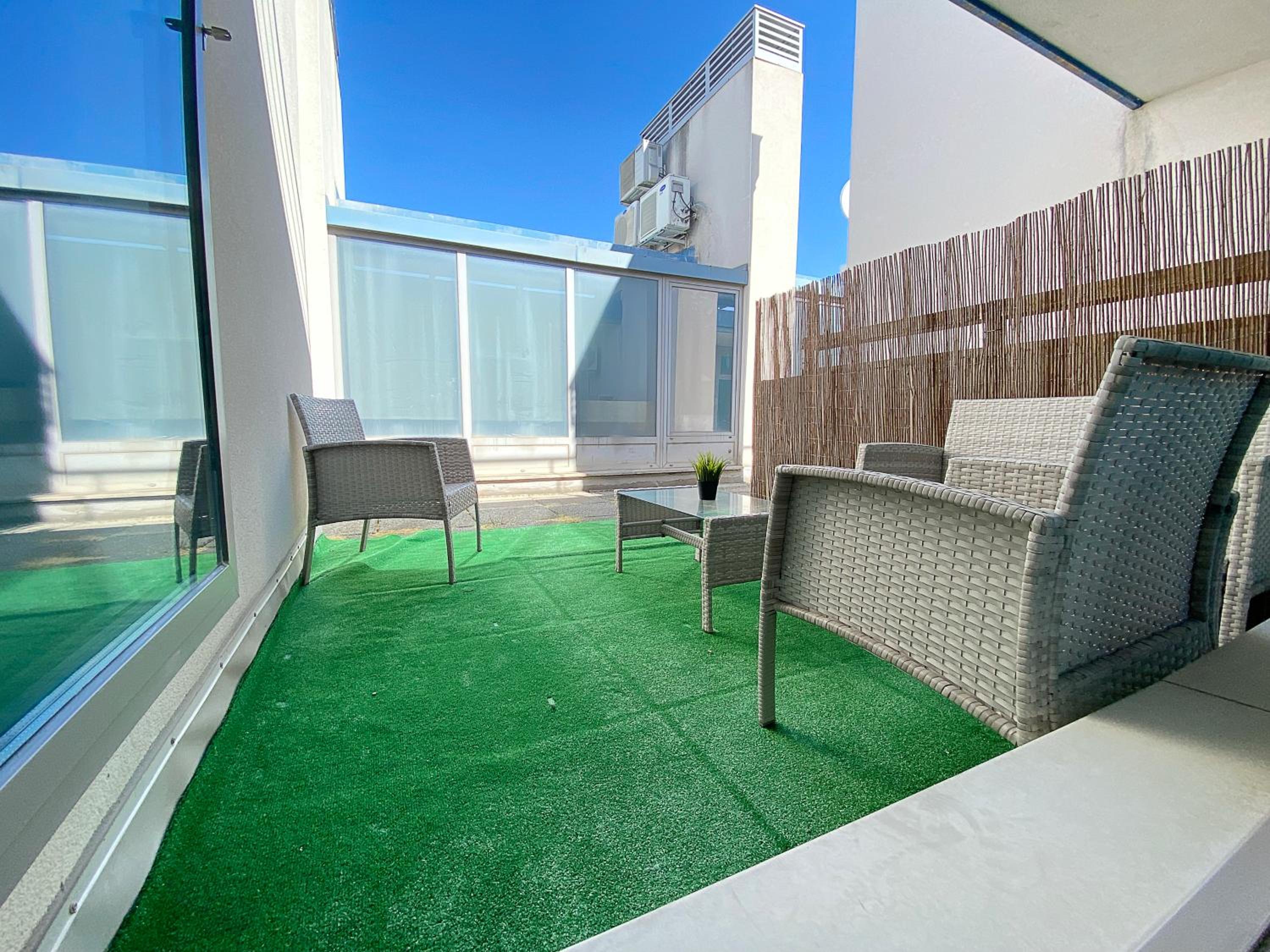 balance & terrace