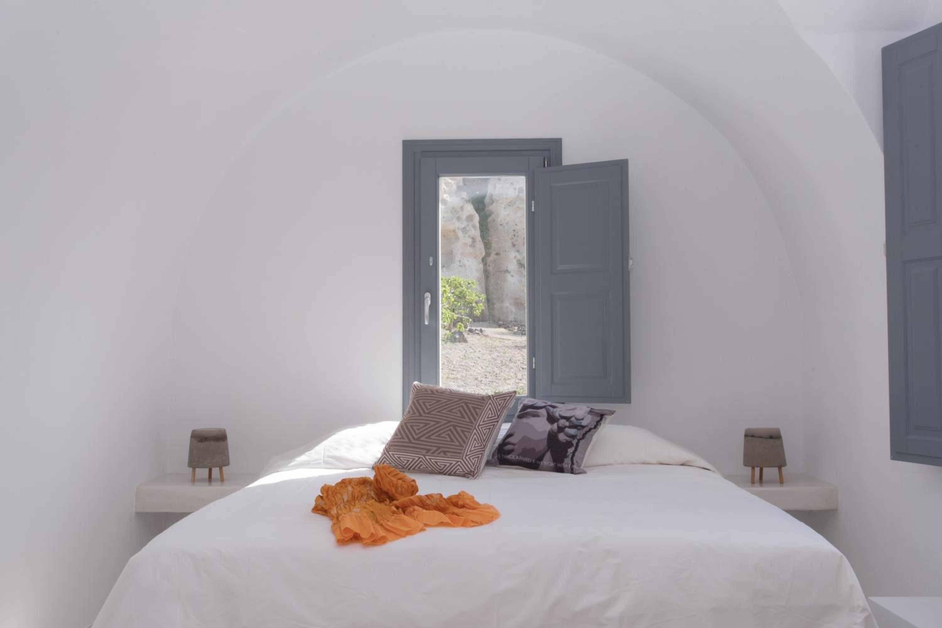 LAGADI SUITES by K&K