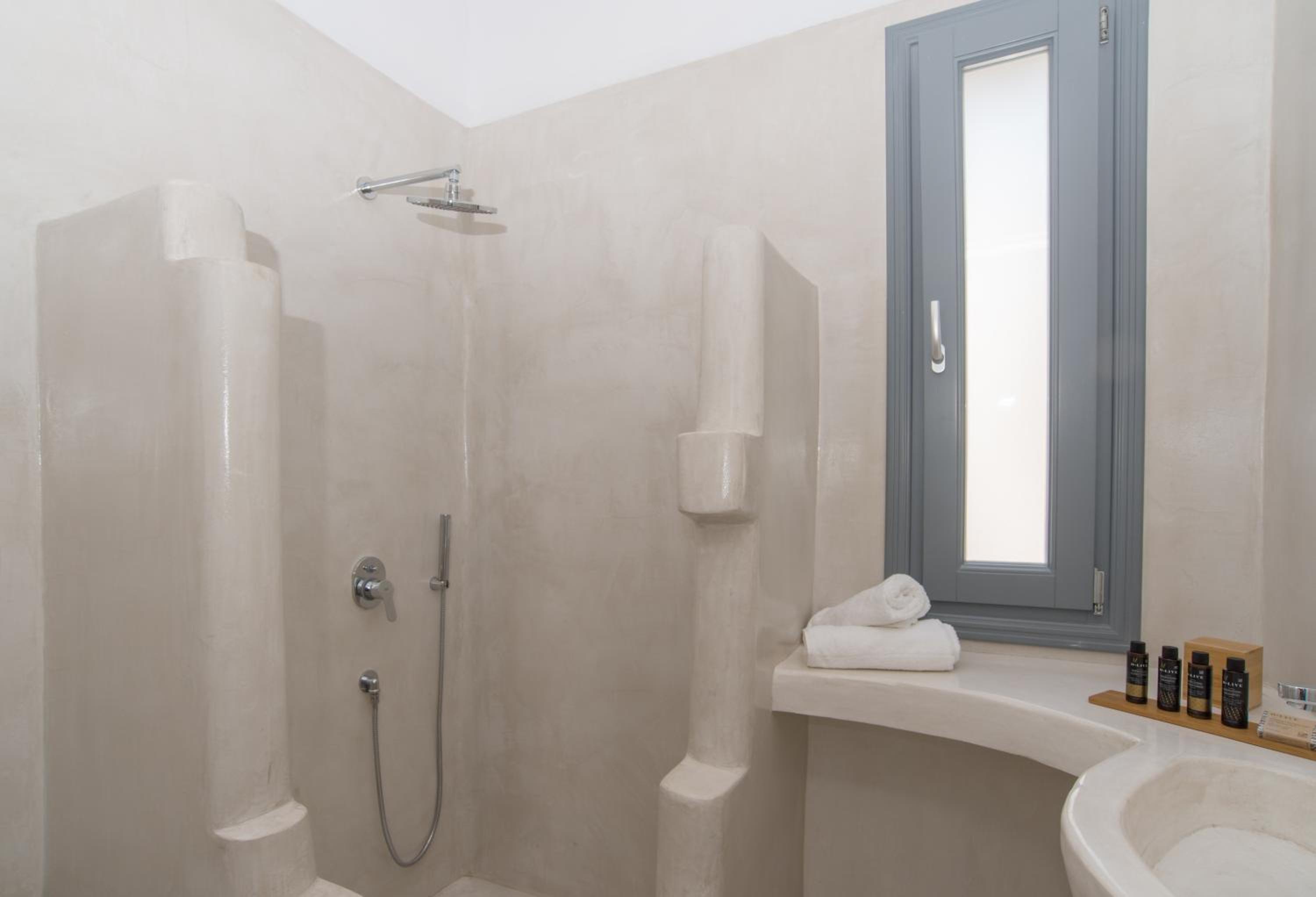 LAGADI SUITES by K&K