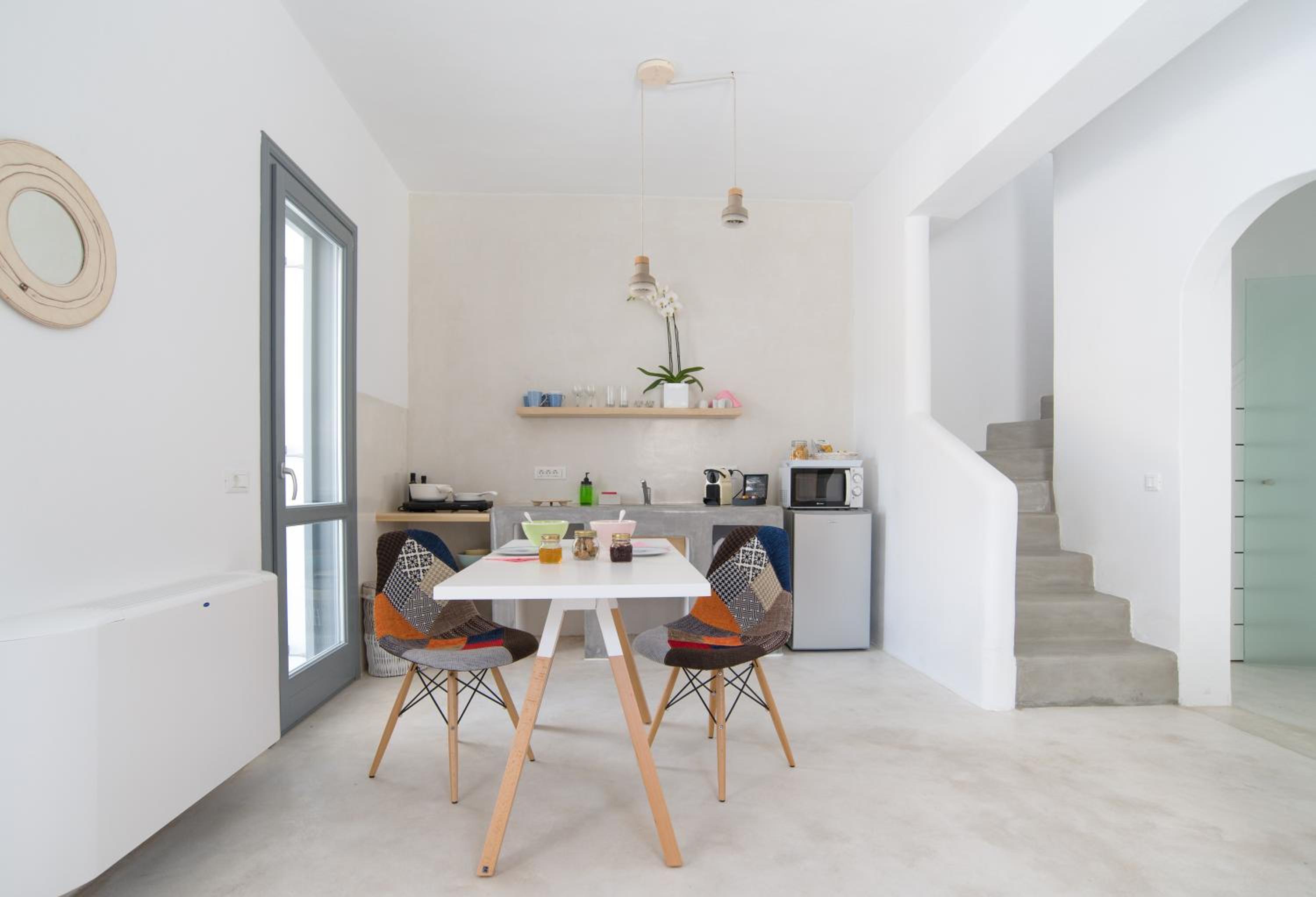 LAGADI SUITES by K&K