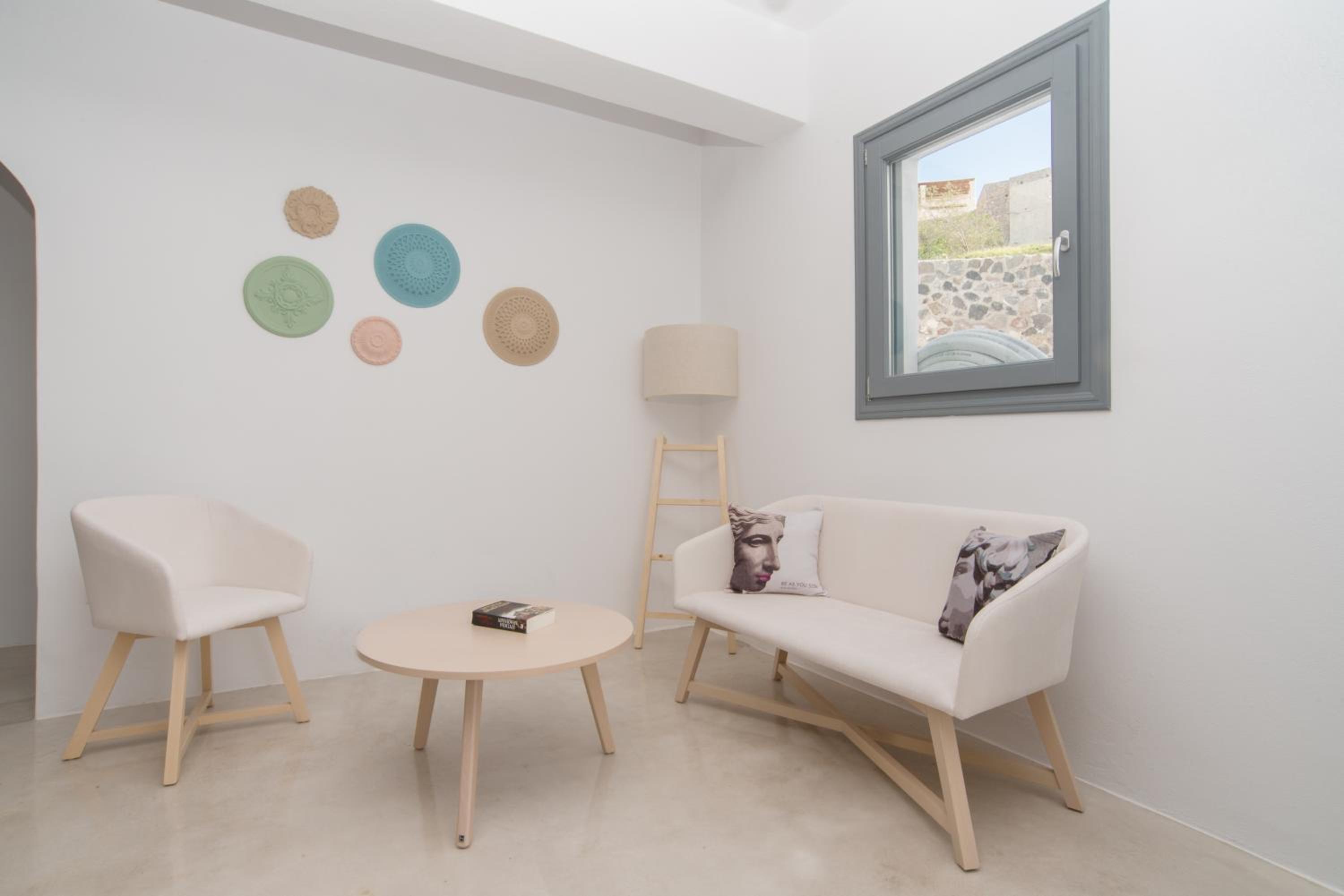 LAGADI SUITES by K&K