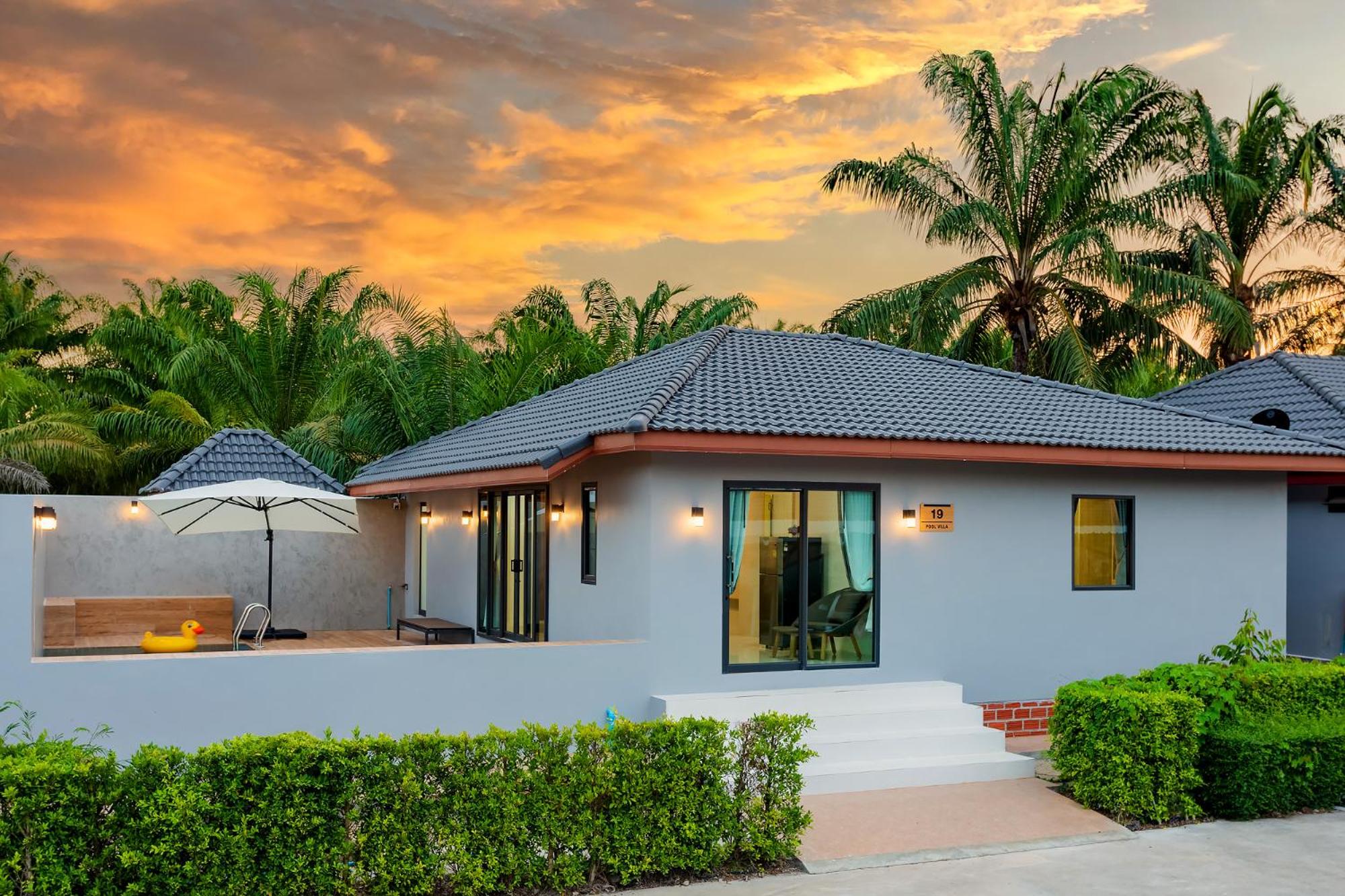 Hotel Neenlawat Riverside - Image 1