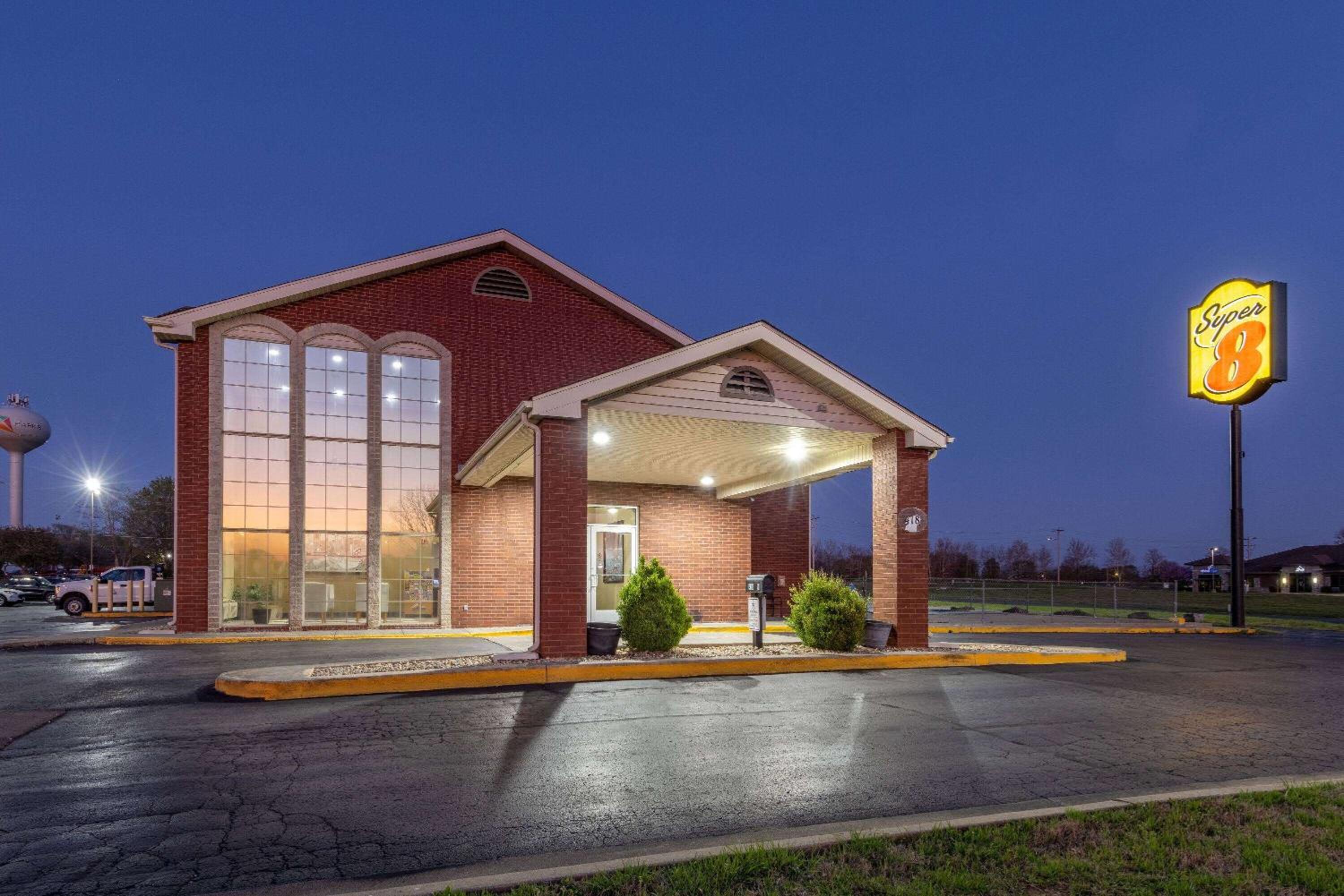Super 8 by Wyndham Nixa/Springfield Area view 3