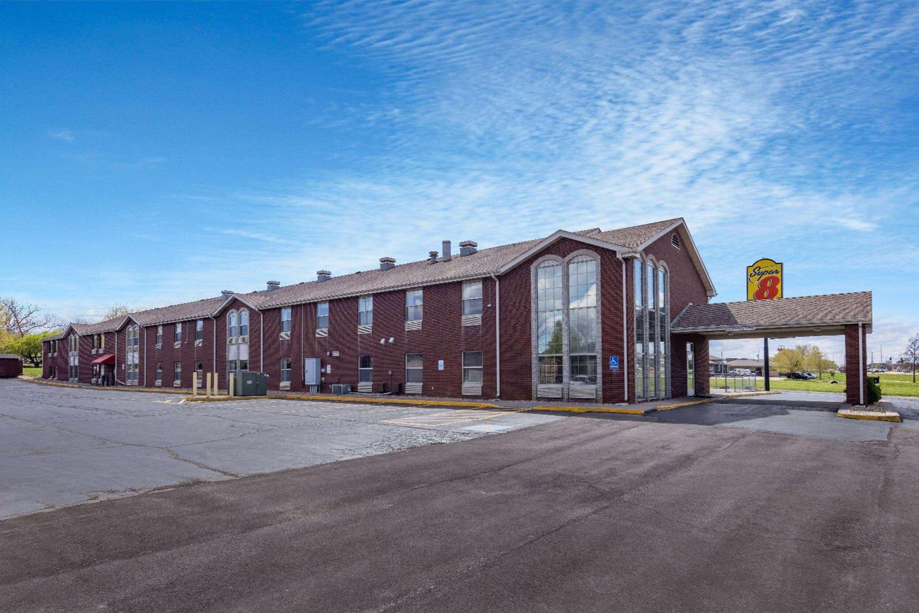 Hotel Super 8 by Wyndham Nixa/Springfield Area