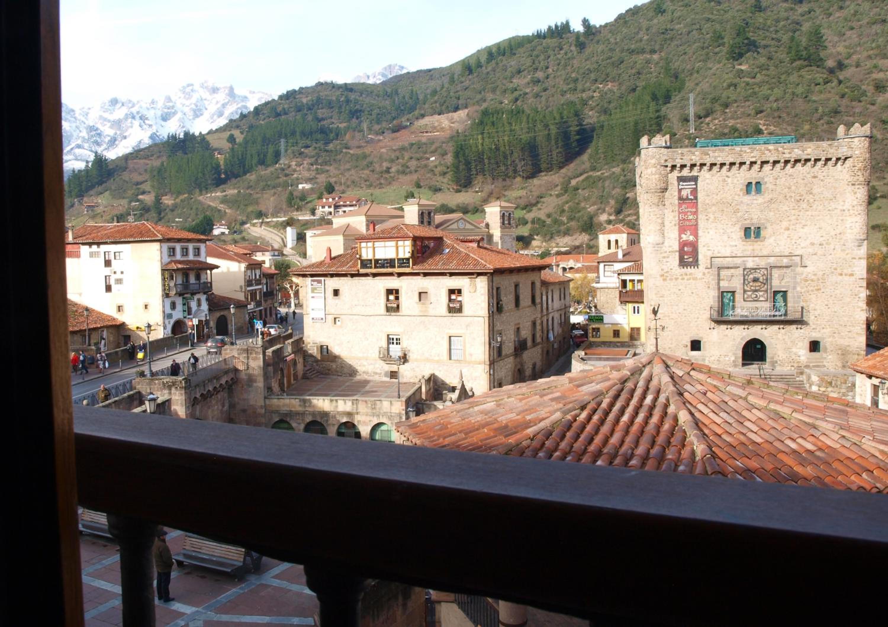 Apartamentos Sierra del Oso view 3