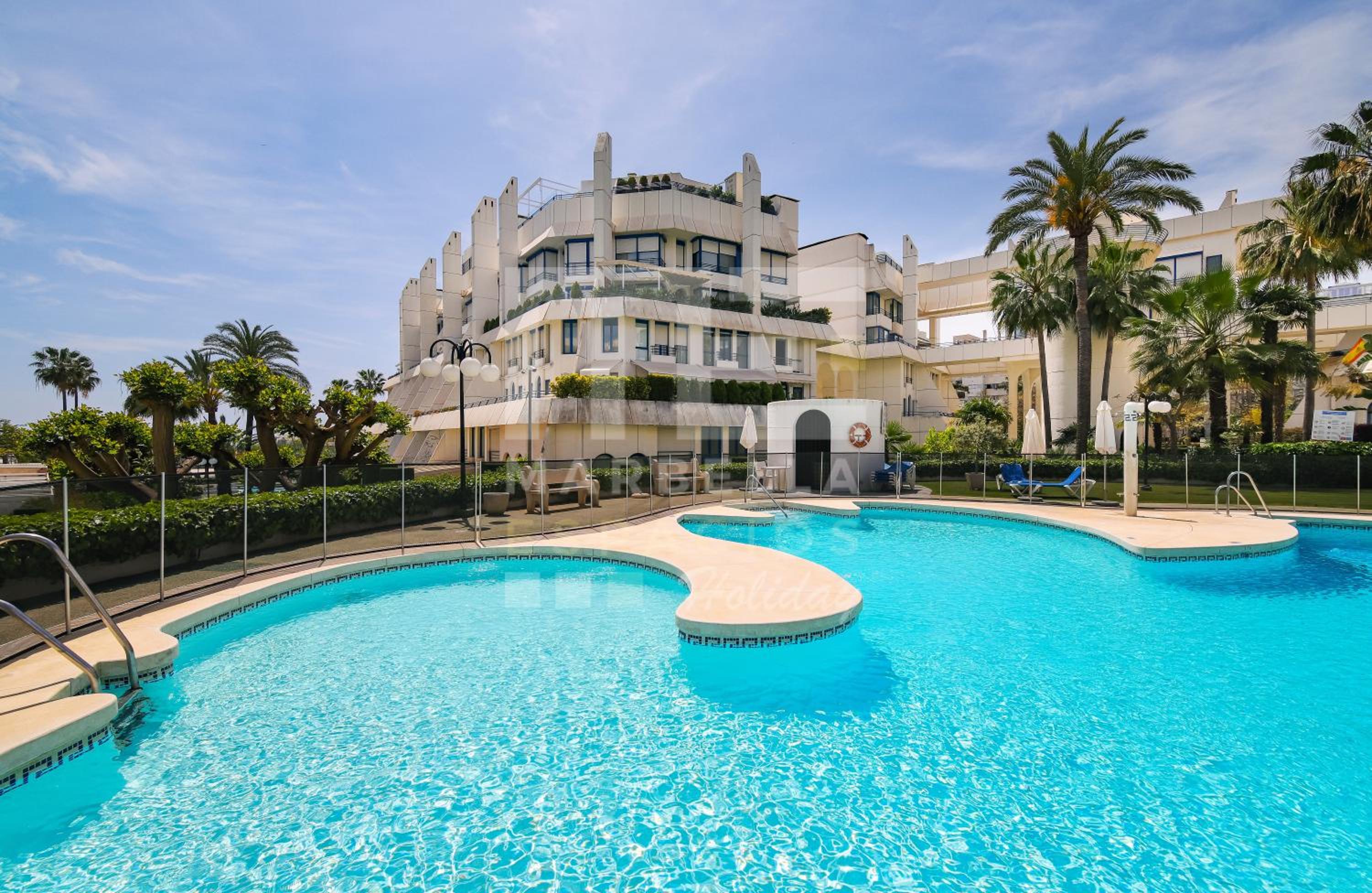 Marbella Luxury Dúplex 106 close to the beach view 4