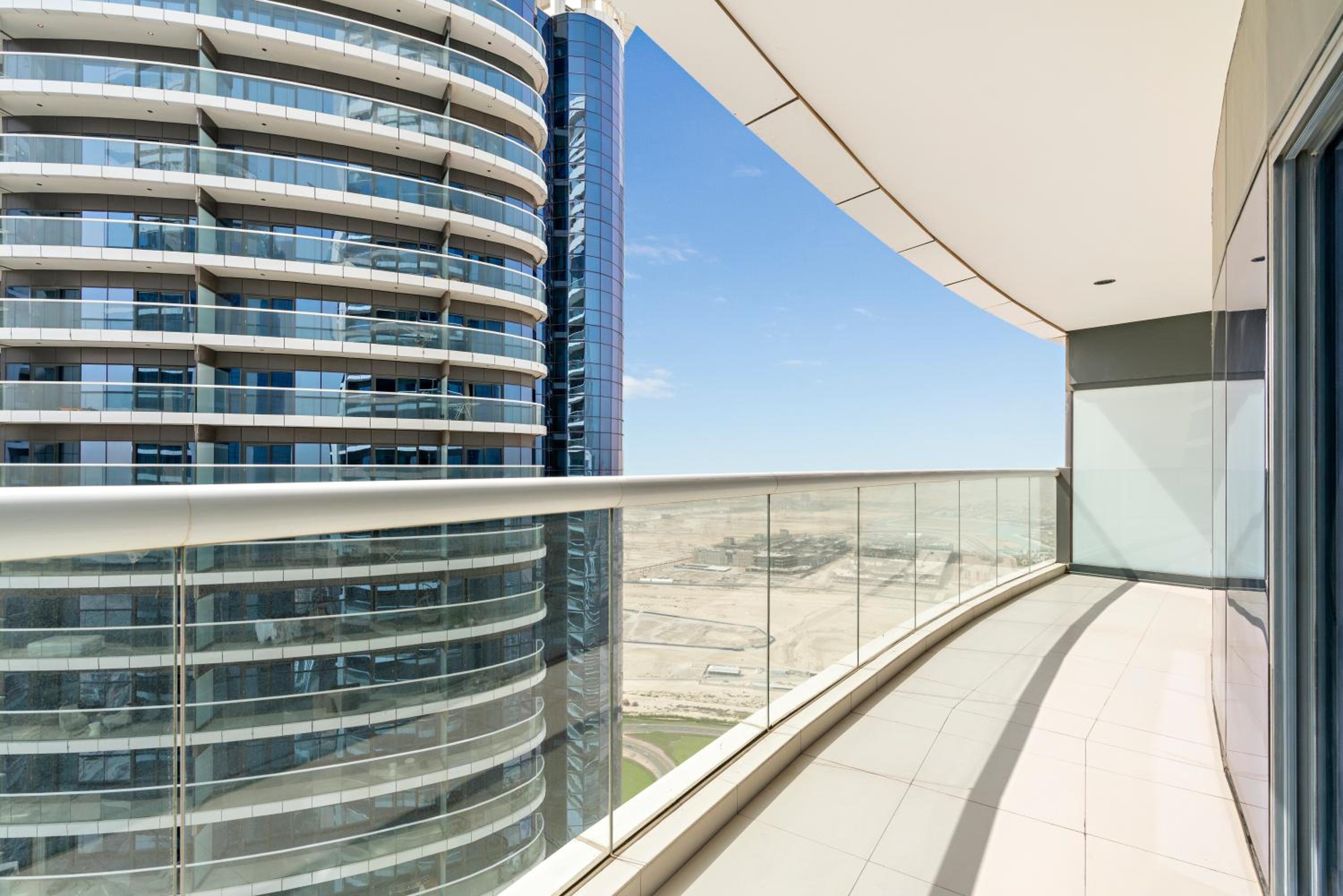 ALiving Luxury 1BR Paramount Towers Business Bay 6205