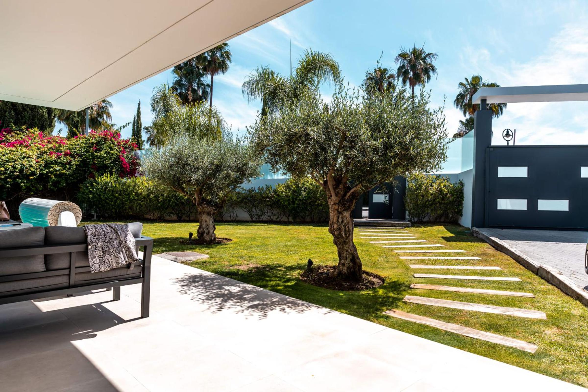 All About Villa Azur
